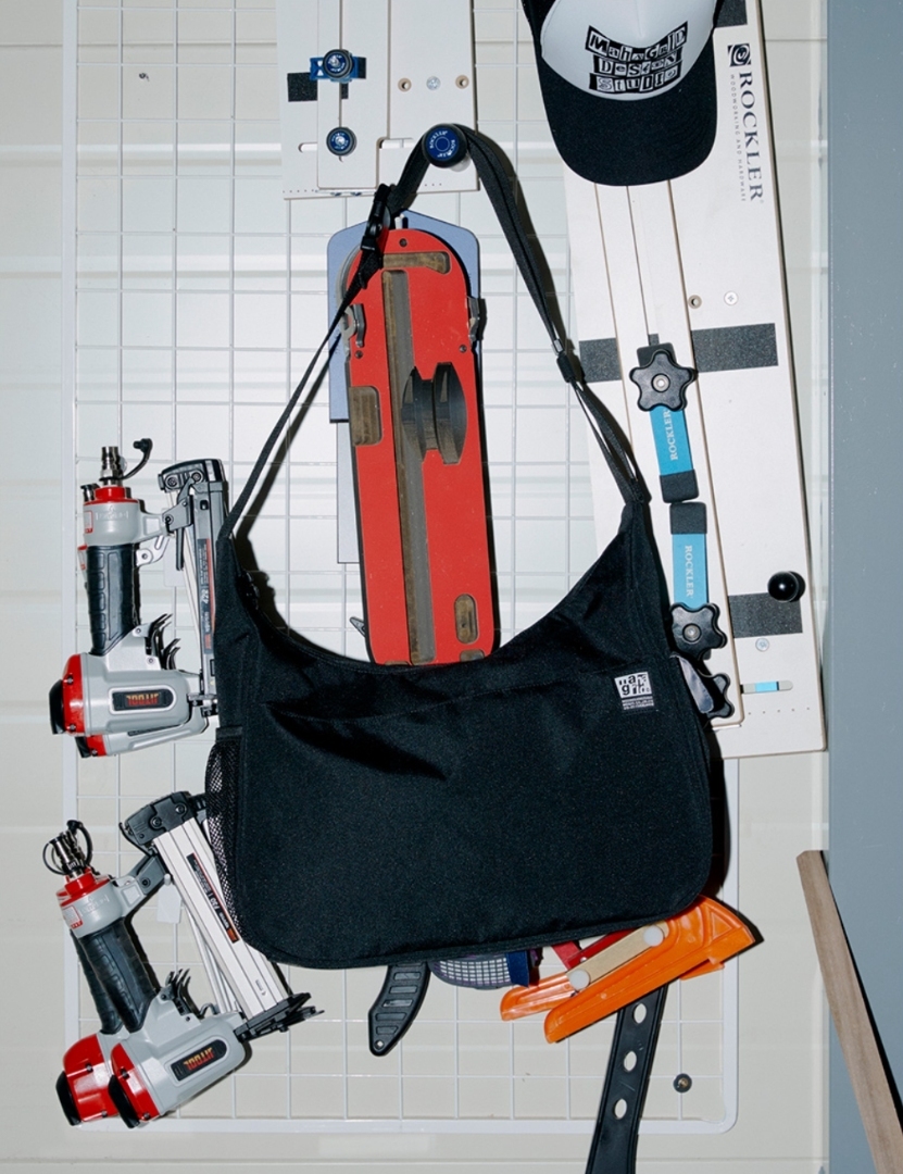 預訂｜MAHAGRID ROUND MESSENGER BAG