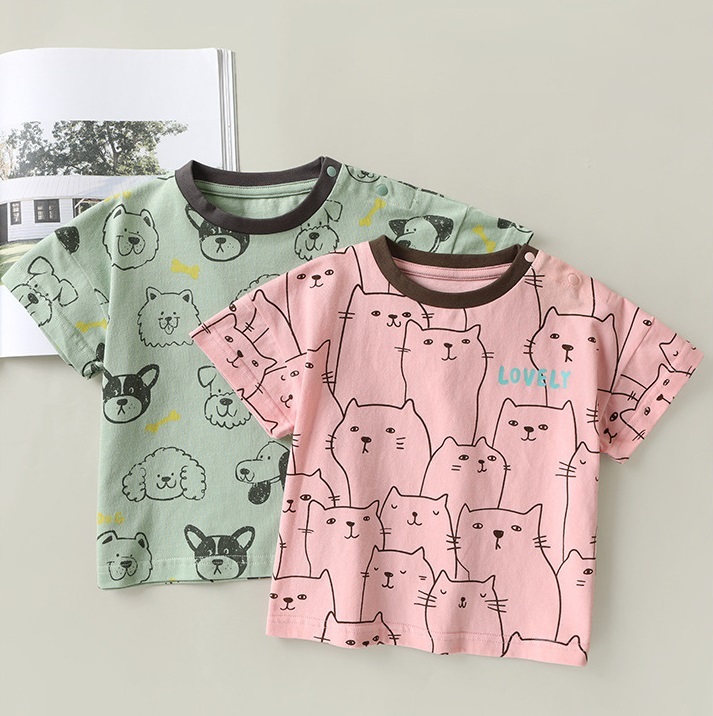 【限量】綠色滿印狗短袖上衣