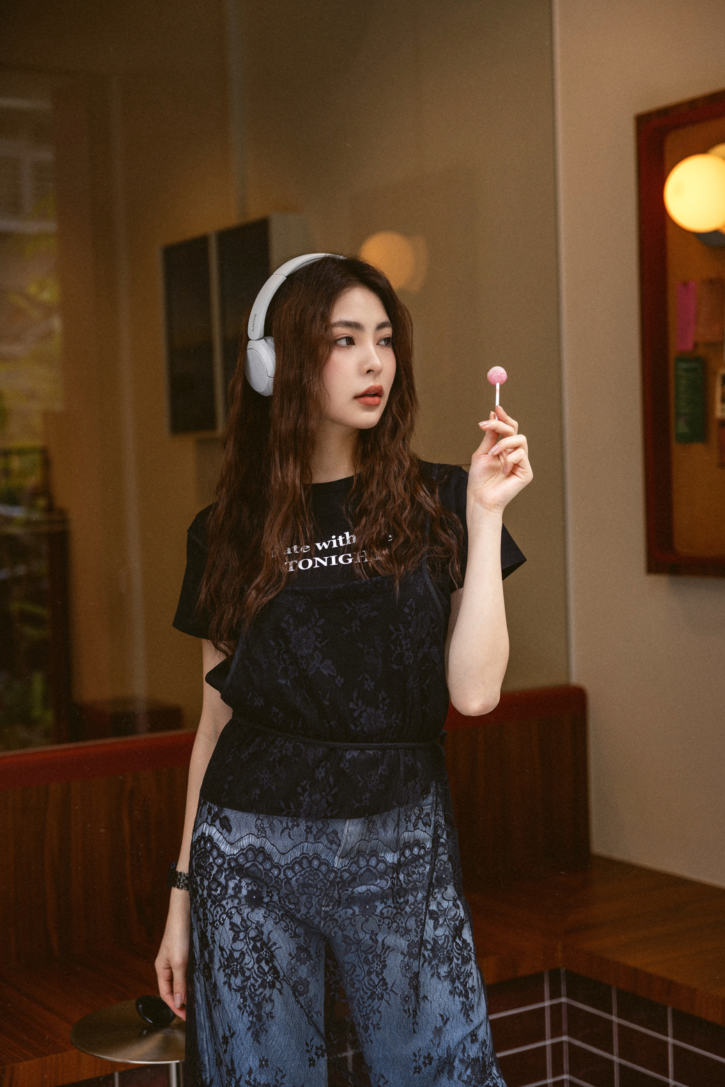 date with me TONIGHT率性標語上衣（黑色/2尺寸）