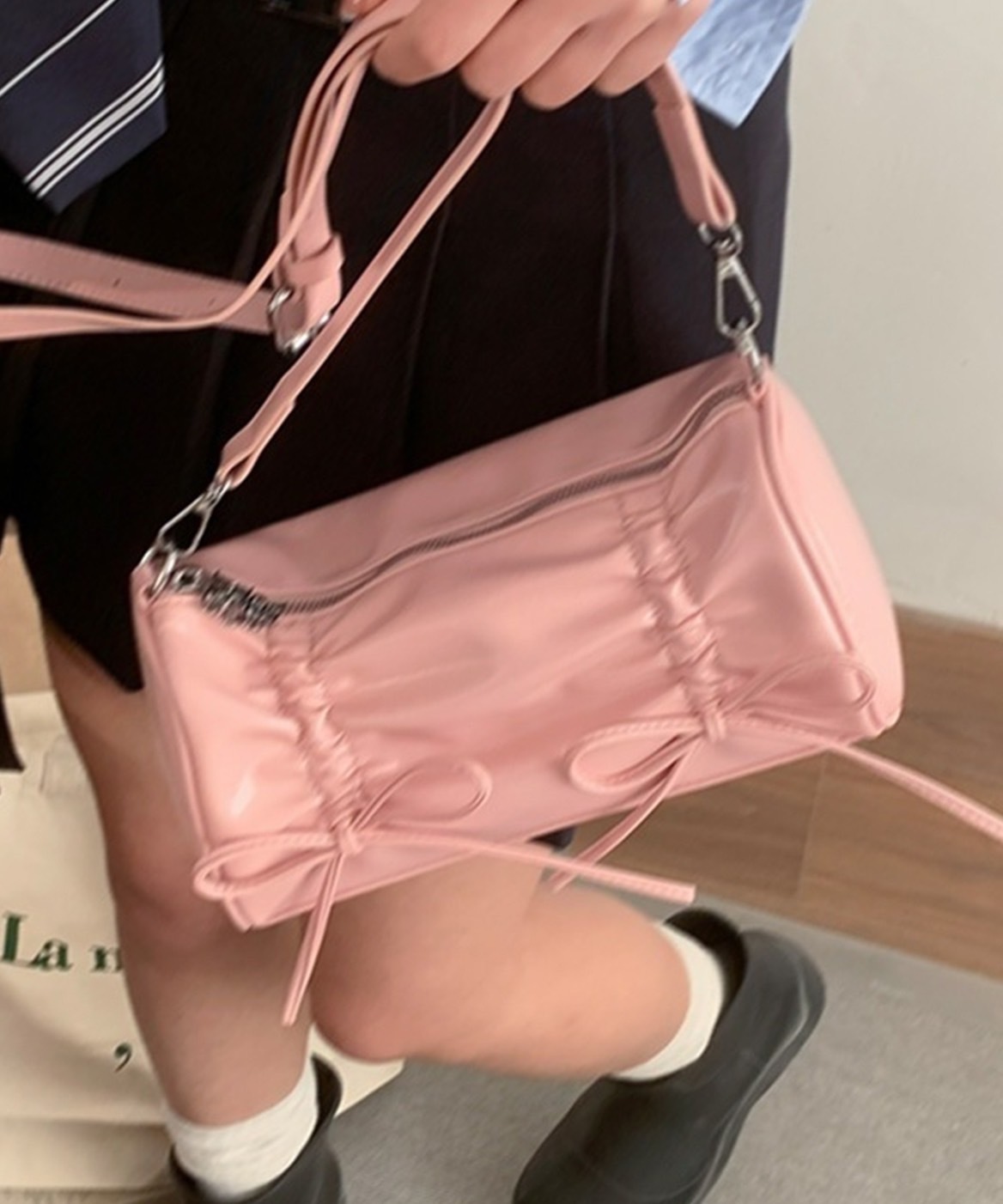 KTQ STORE ‧ 雙蝴蝶結綁帶單肩包