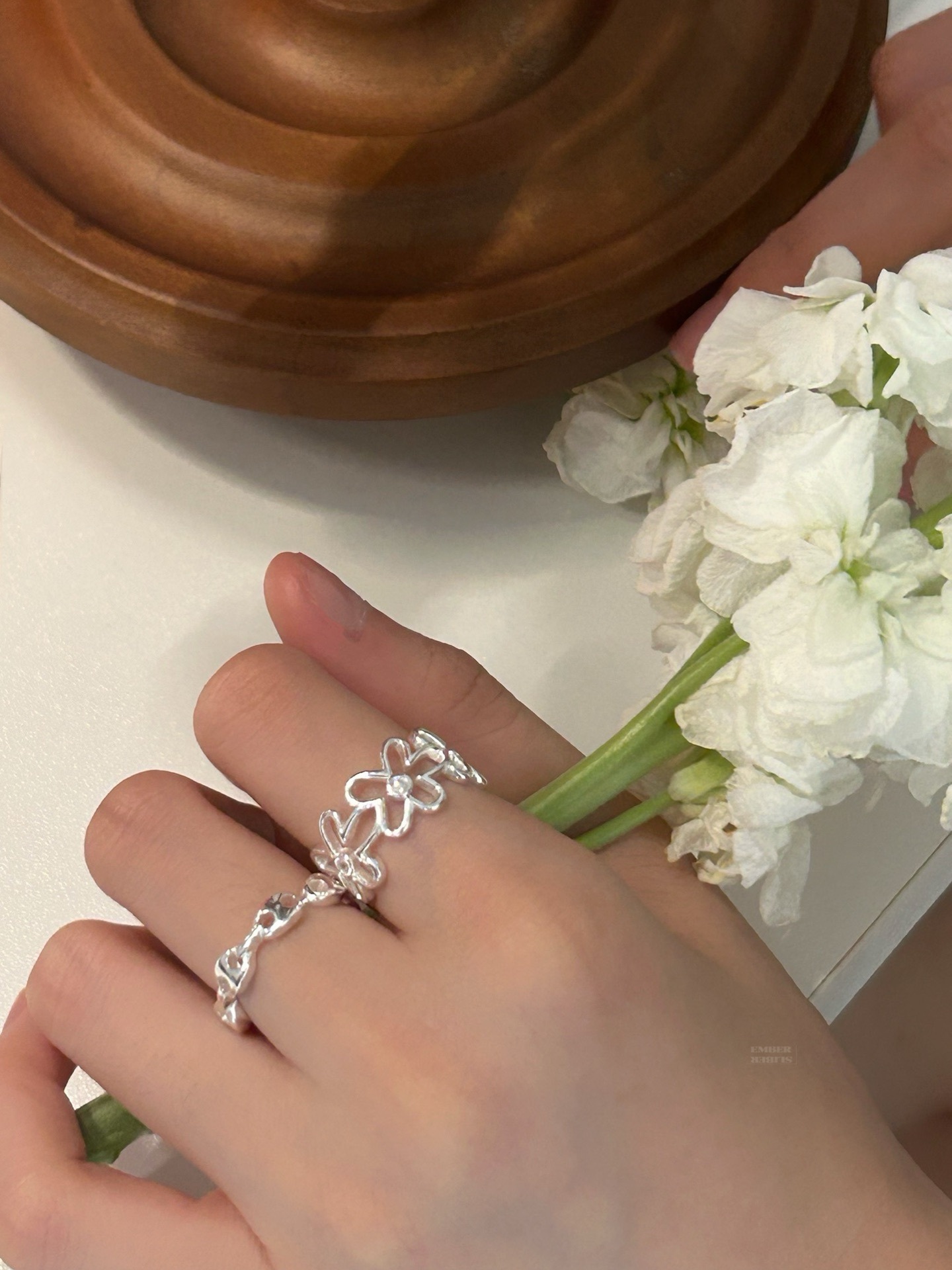 ✨✨S925 SILVER HOLLOW PATTERN RING 🌸