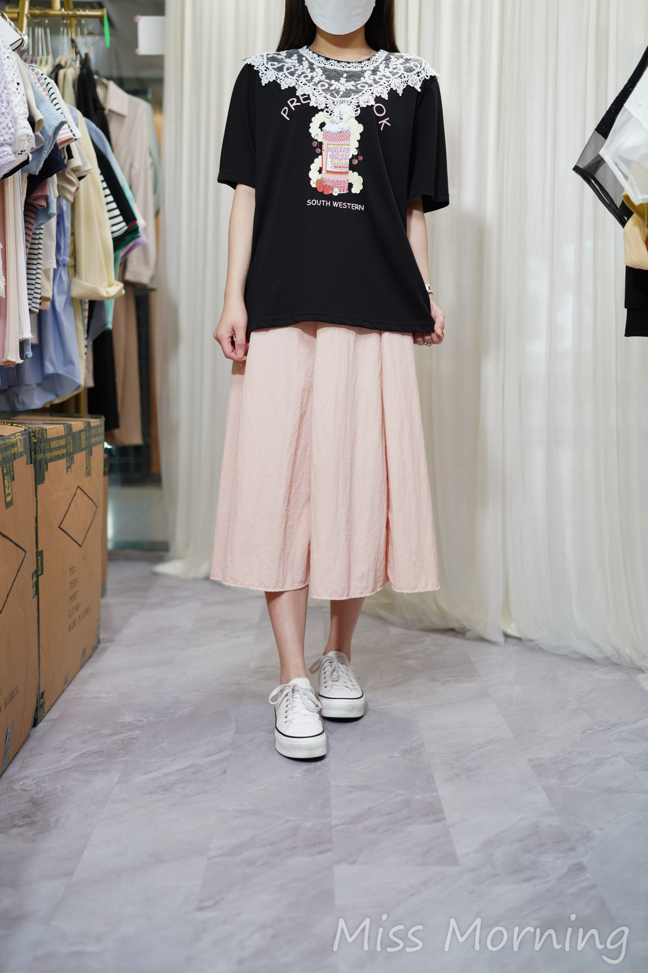 Lace肩圖案款上衣(13834)