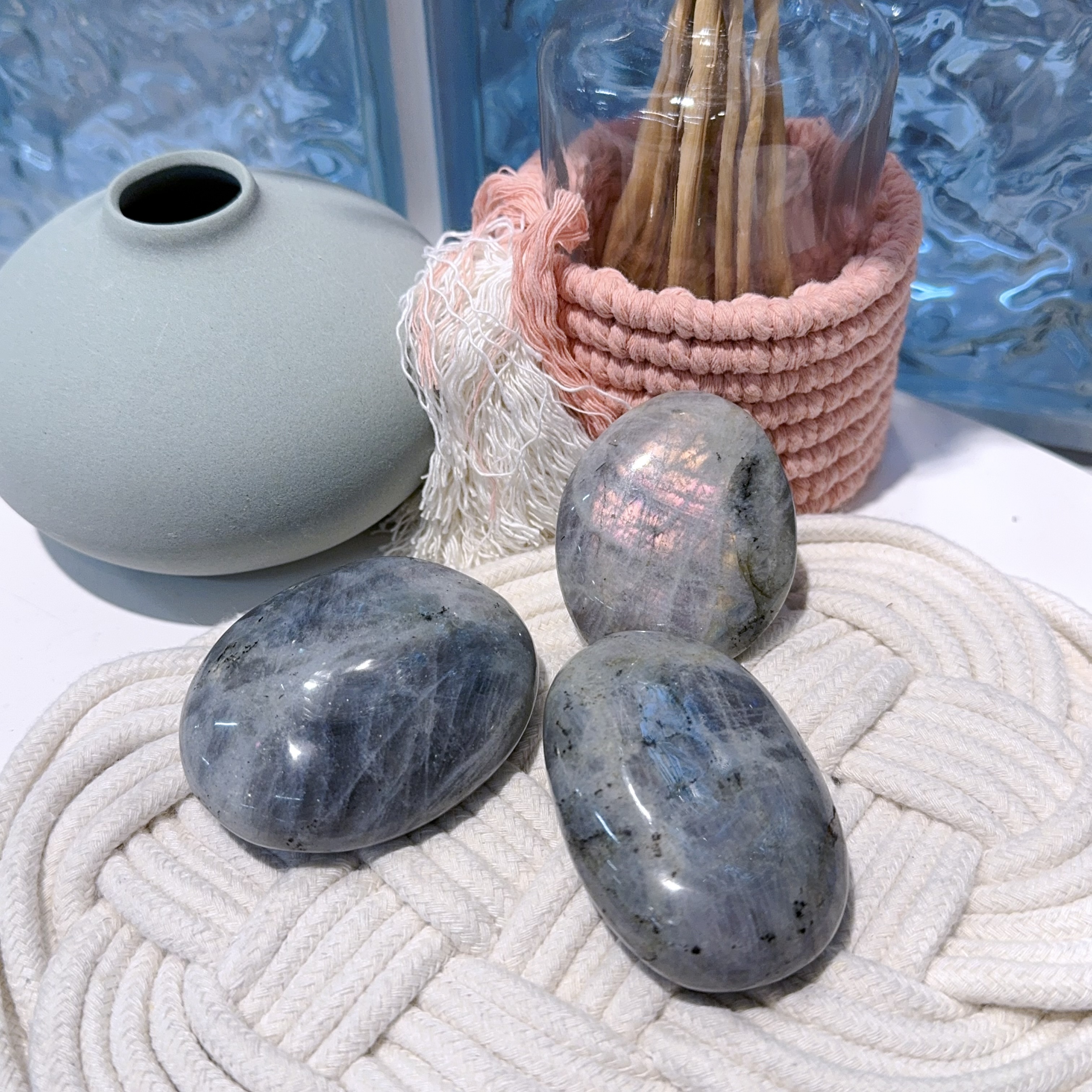 $100@3紫拉長擺件