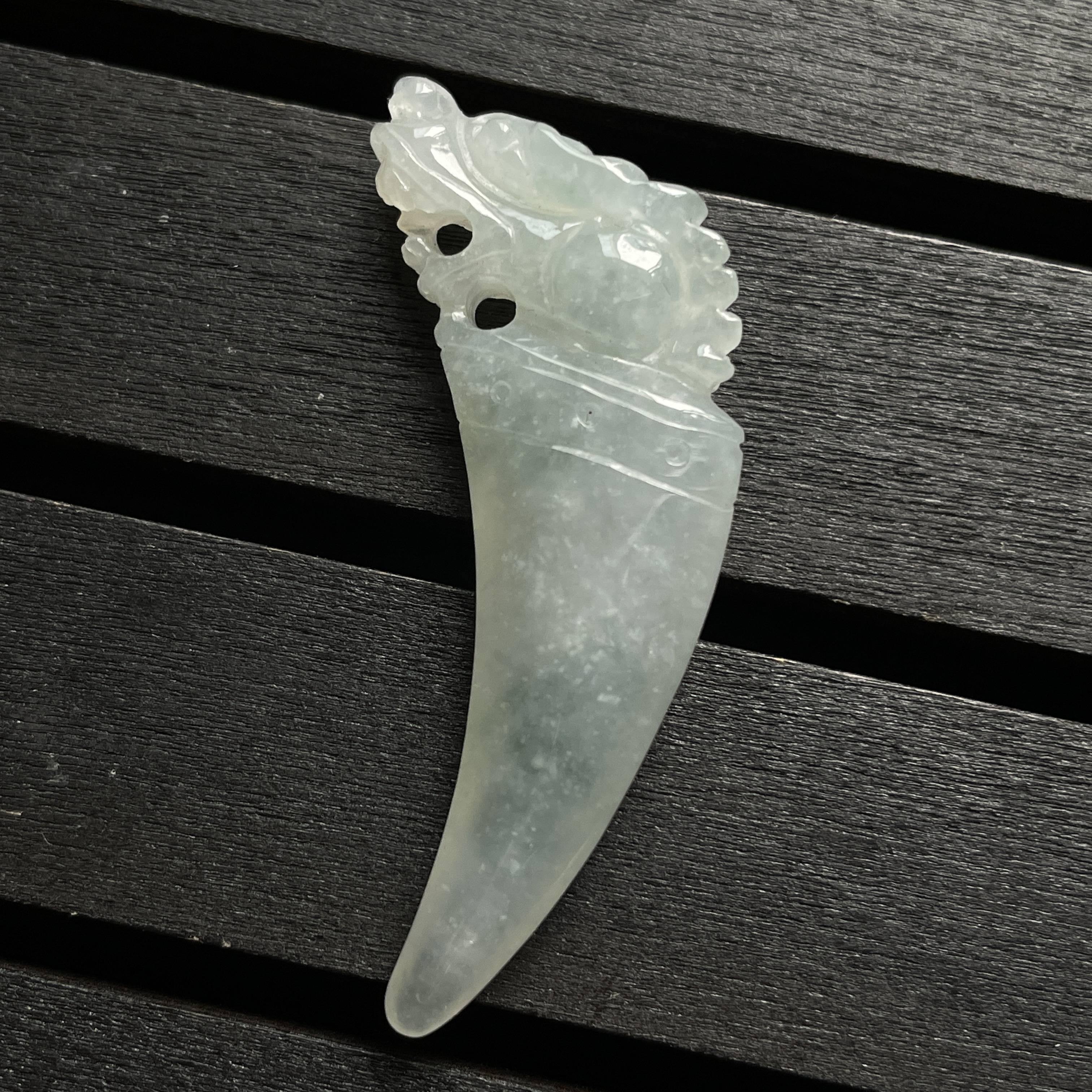 J2253 翡翠冰晴水龍牙吊墜