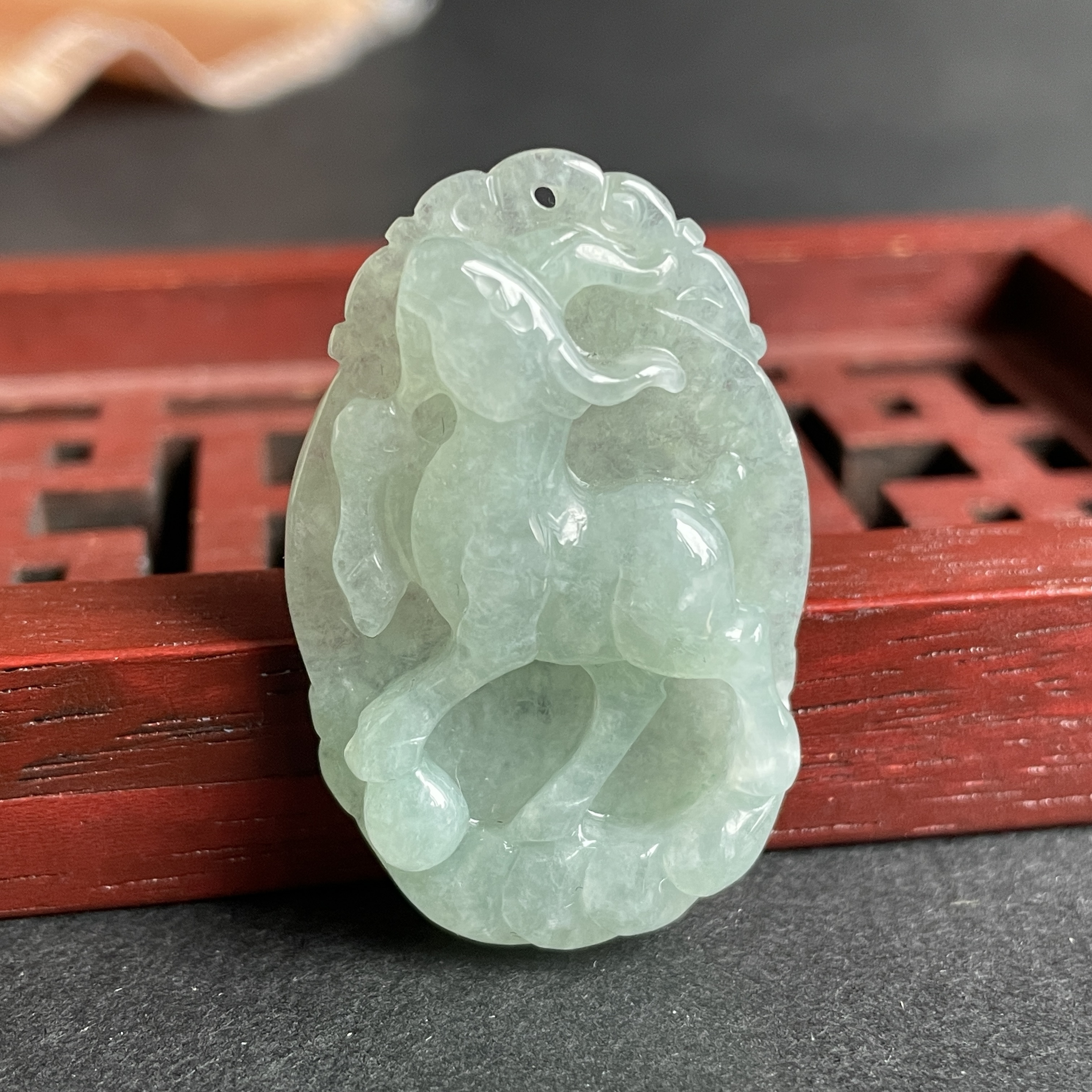 J2256 翡翠冰綠生肖羊小吊墜