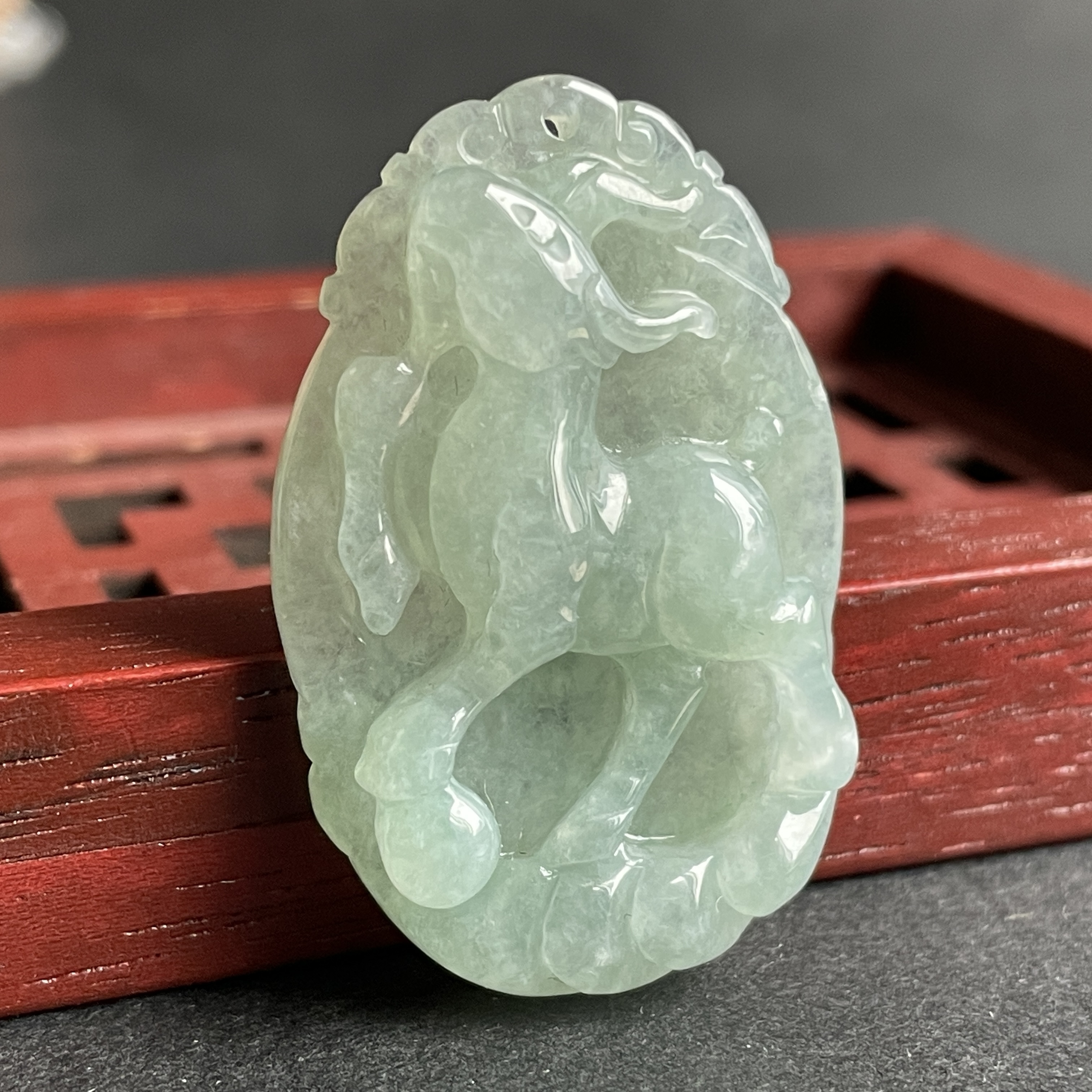 J2256 翡翠冰綠生肖羊小吊墜