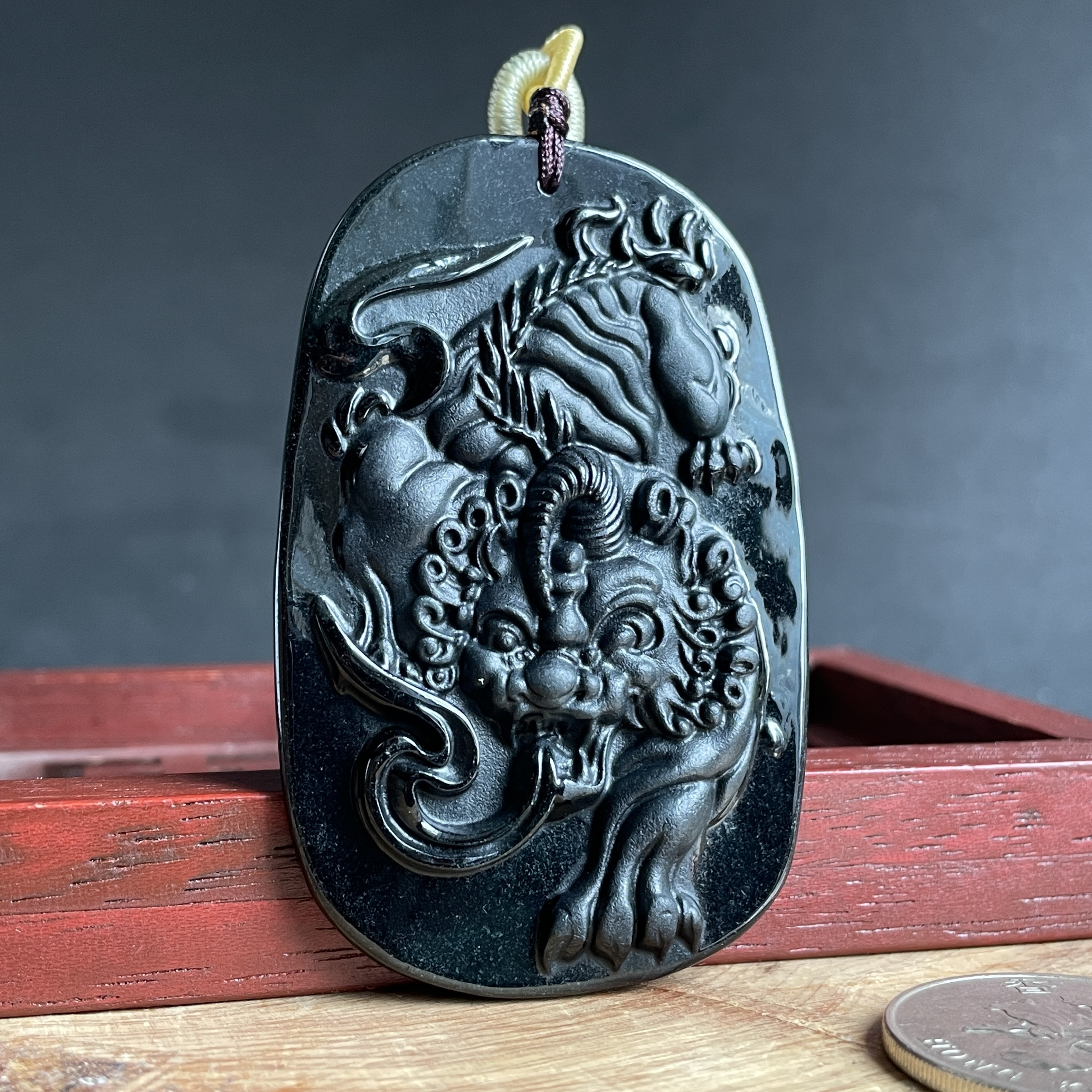 翡翠　貔貅 J2326 墨翠貔貅牌