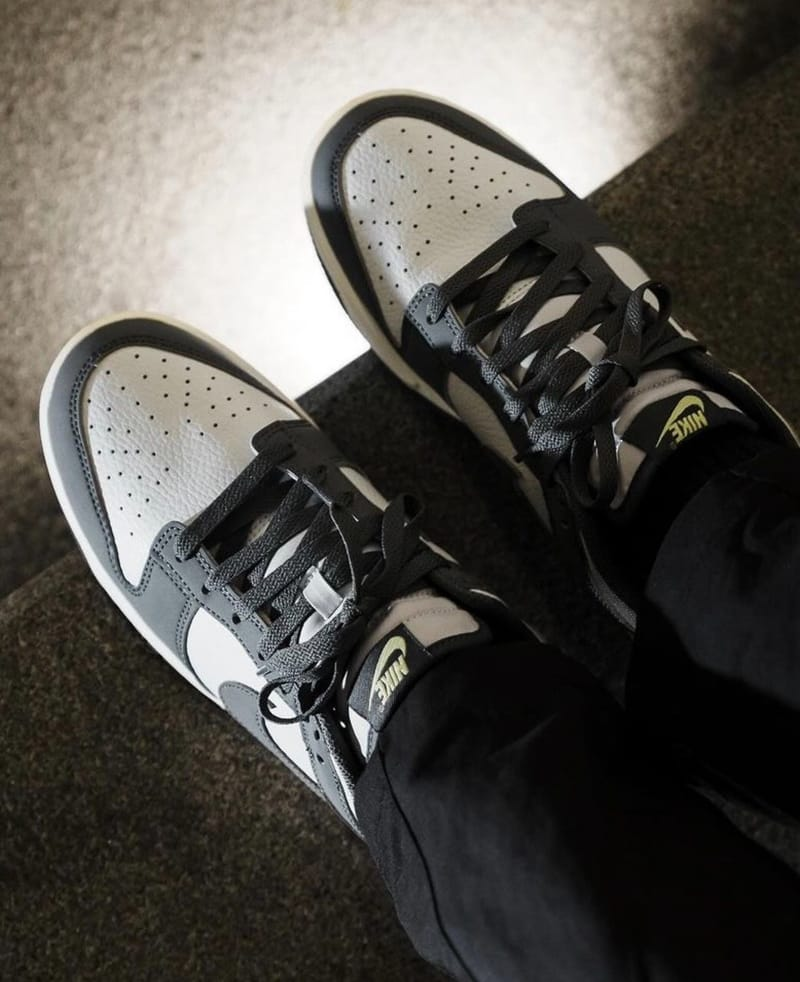 NIKE DUNK LOW NN 螢光黃煙灰 奶油底