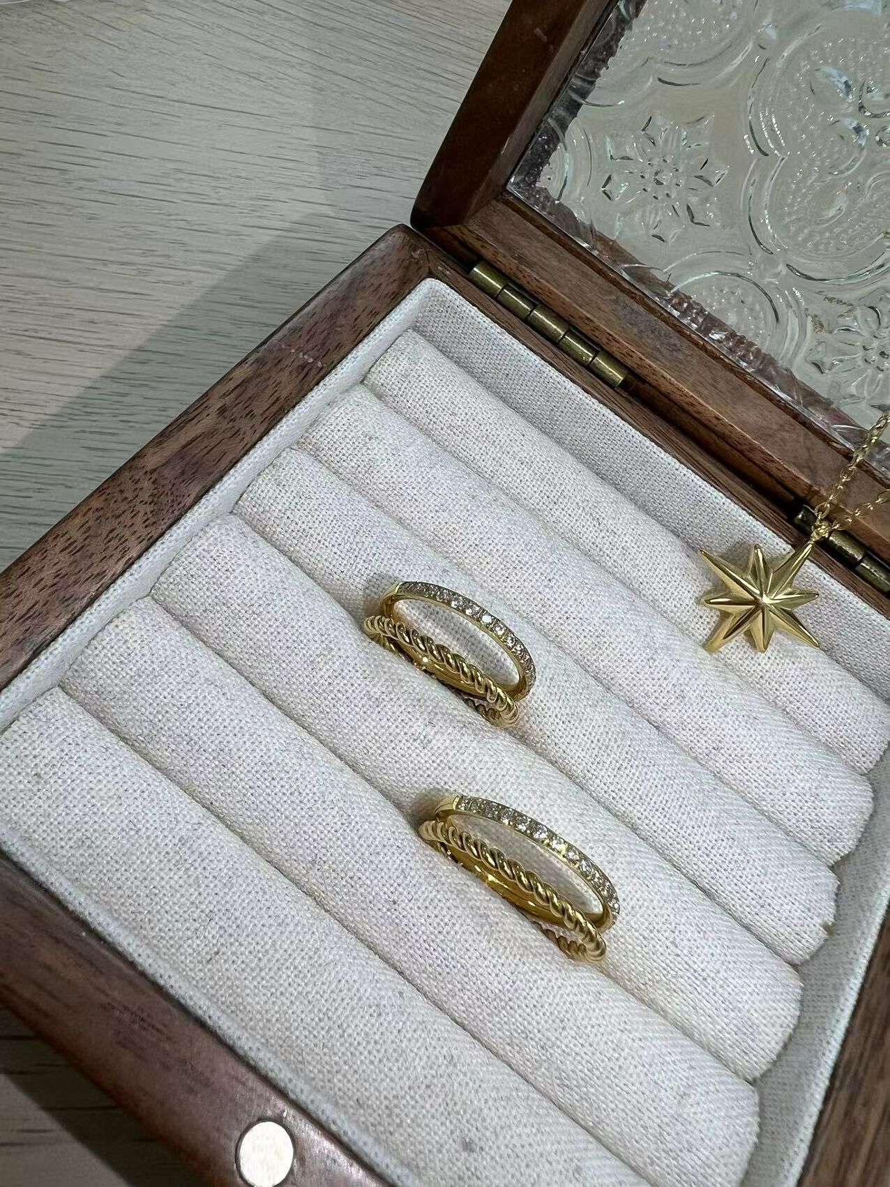 V03056 現貨-雙層水鑽麻花戒指