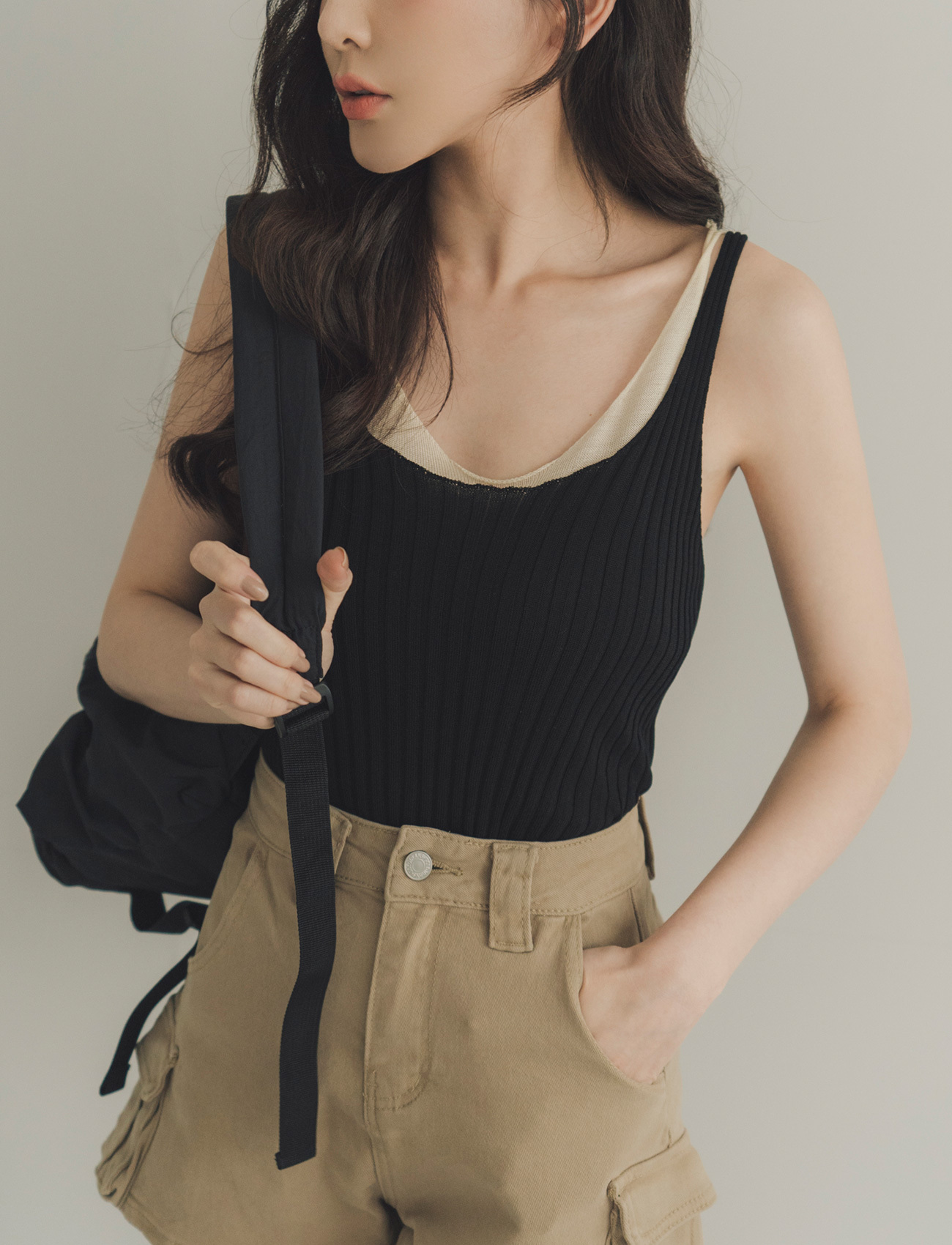 假兩件坑條背心