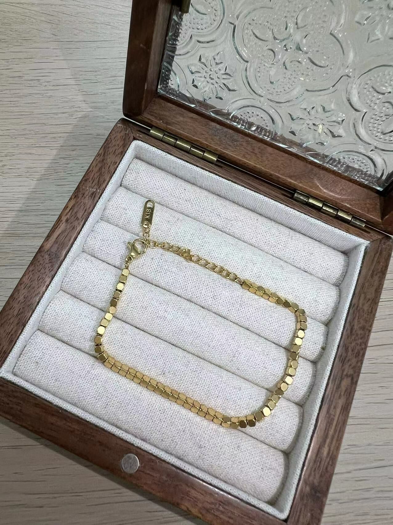 V03047 現貨-法式不掉色碎金子日常手鍊