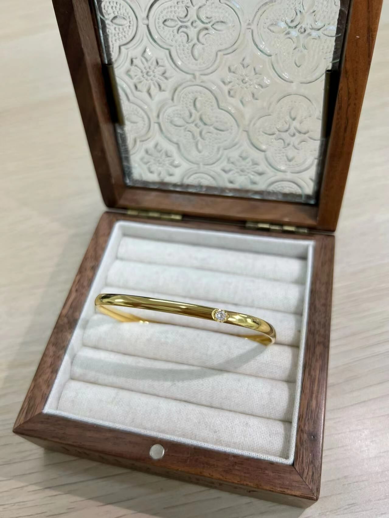 V03045 現貨-法式單顆水鑽方形K金色手環