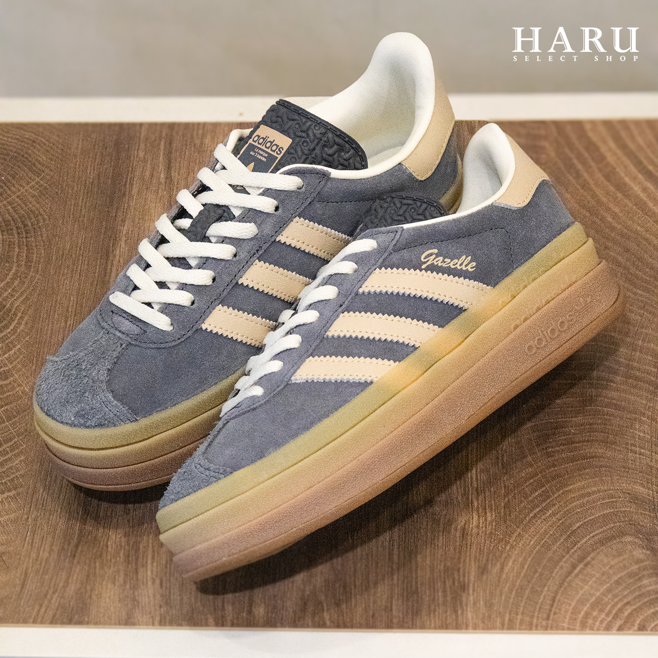 Adidas Original Gazelle Bold 厚底 多層解構 增高 霧灰藍 粉色三線 草寫字體 女生復古休閒鞋 IE0428