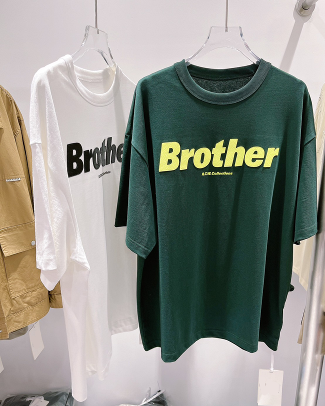 #男裝系列#壯壯男也OK!字母貼布下擺造型小口袋短袖上衣-兩色