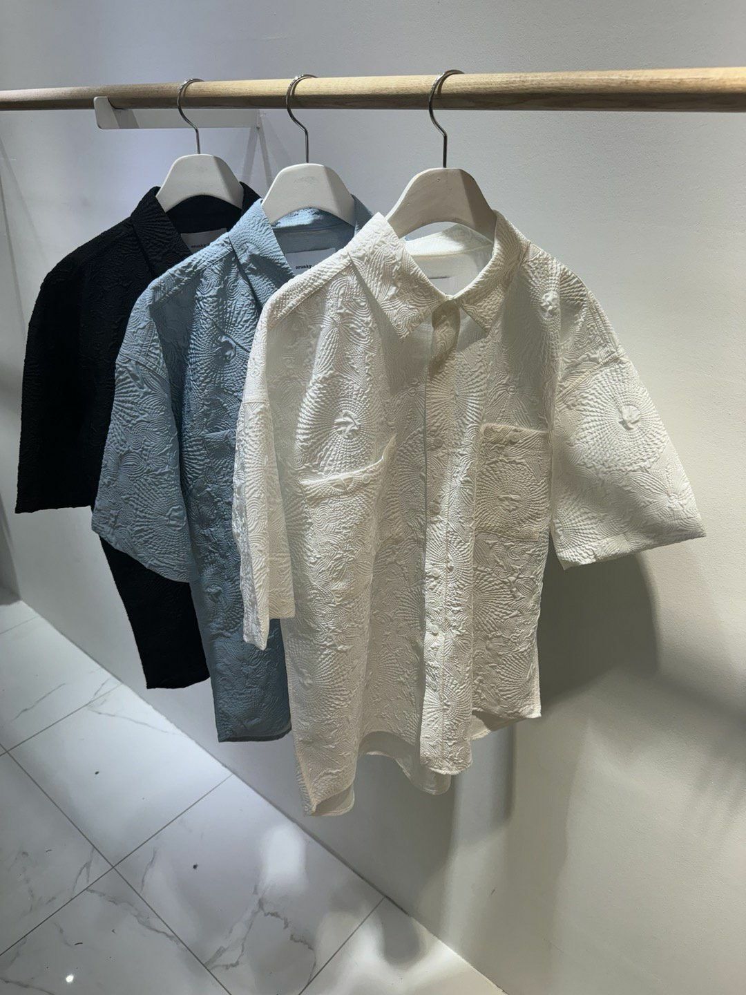 淨色暗花短袖恤衫 Crunky_youth-043S