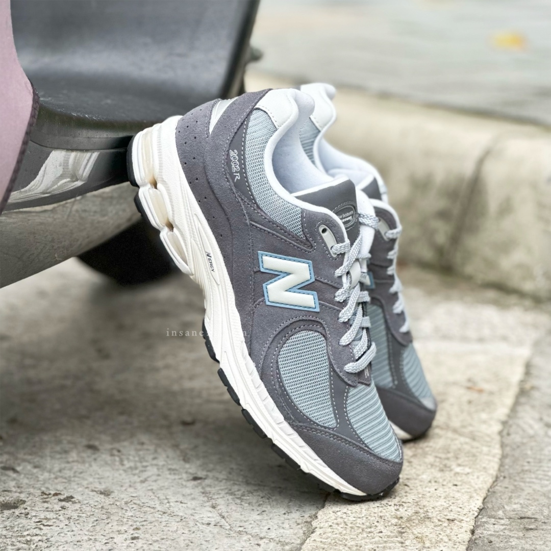 NEW BALANCE 2002R “STEEL BLUE”  磁石灰 M2002RFB