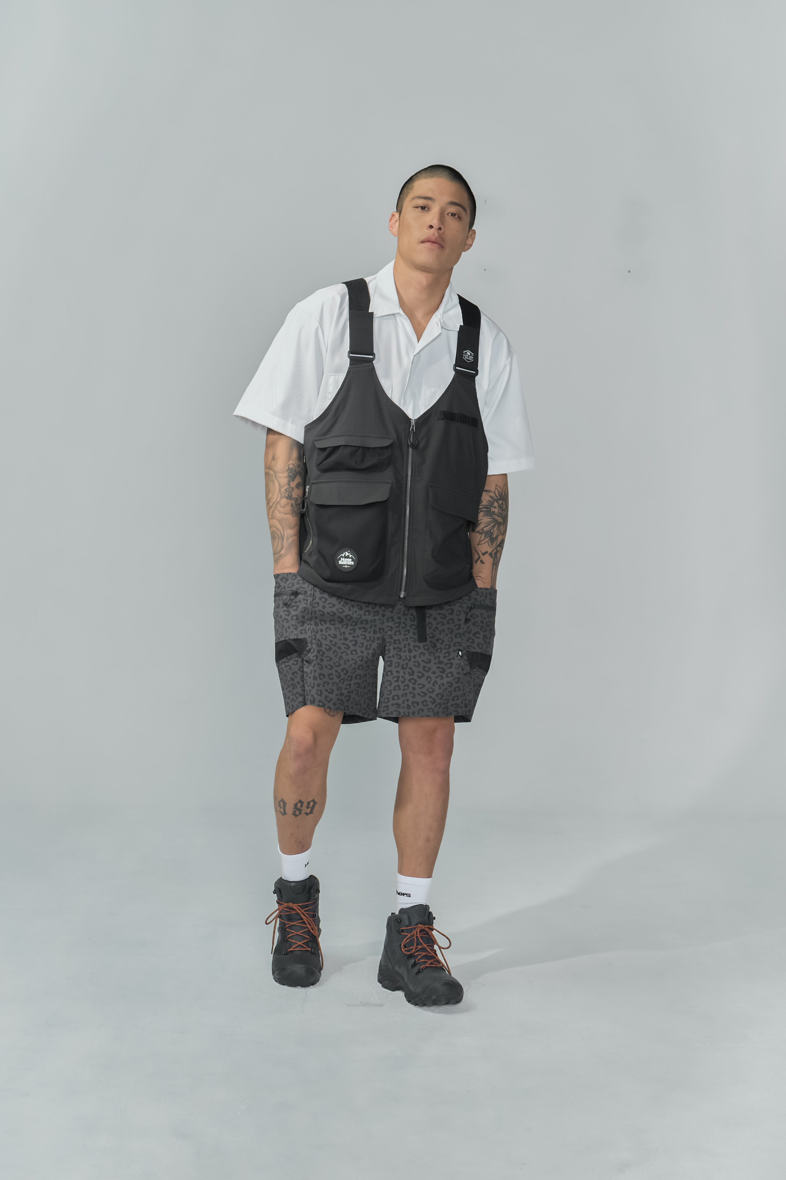 中性款豹紋印花工裝短褲_White Rock Shorts Leopard