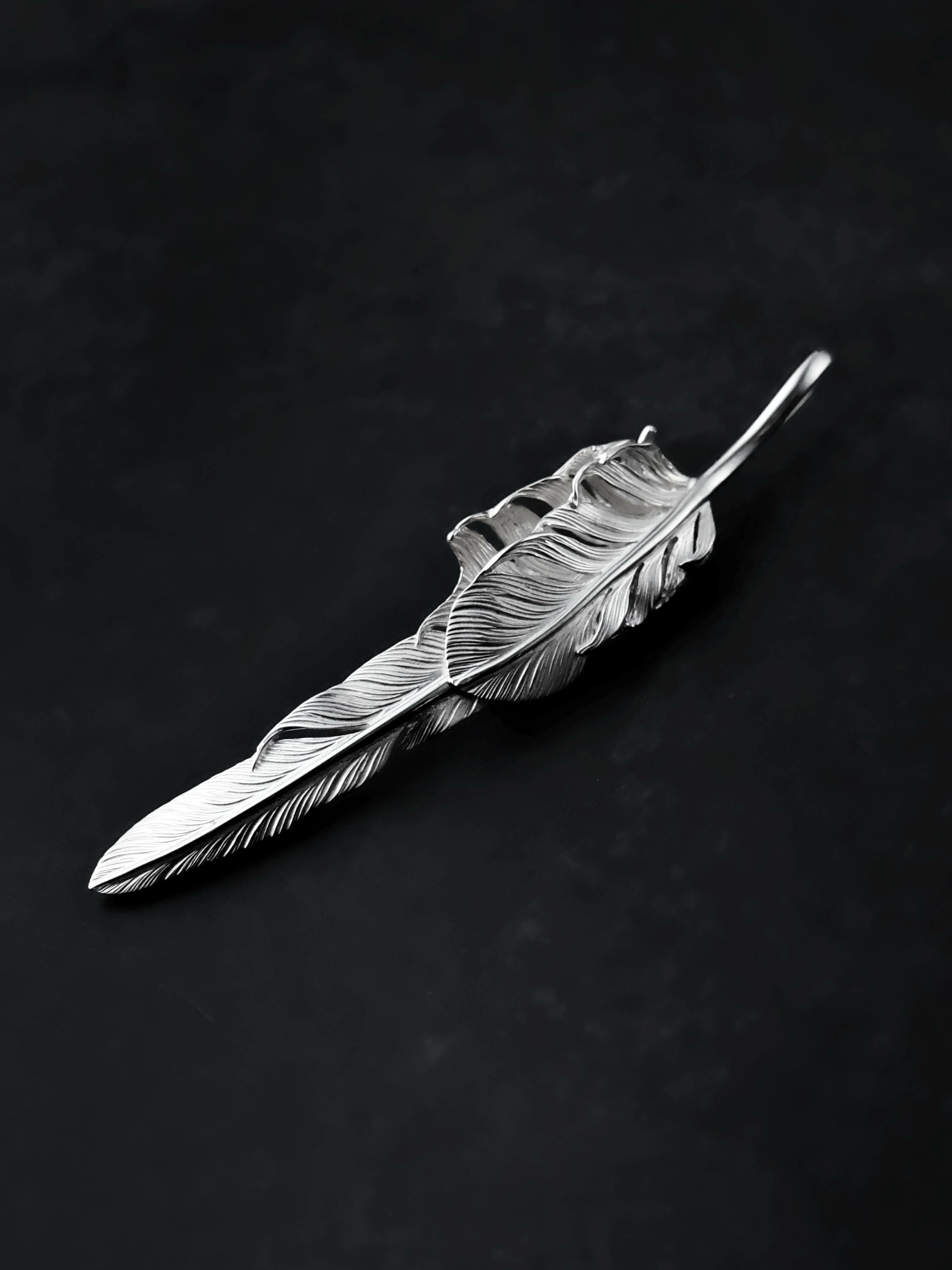 Yusuke Kosaka 小坂雄介 - 2023 Follow your heart 上銀羽吊墜