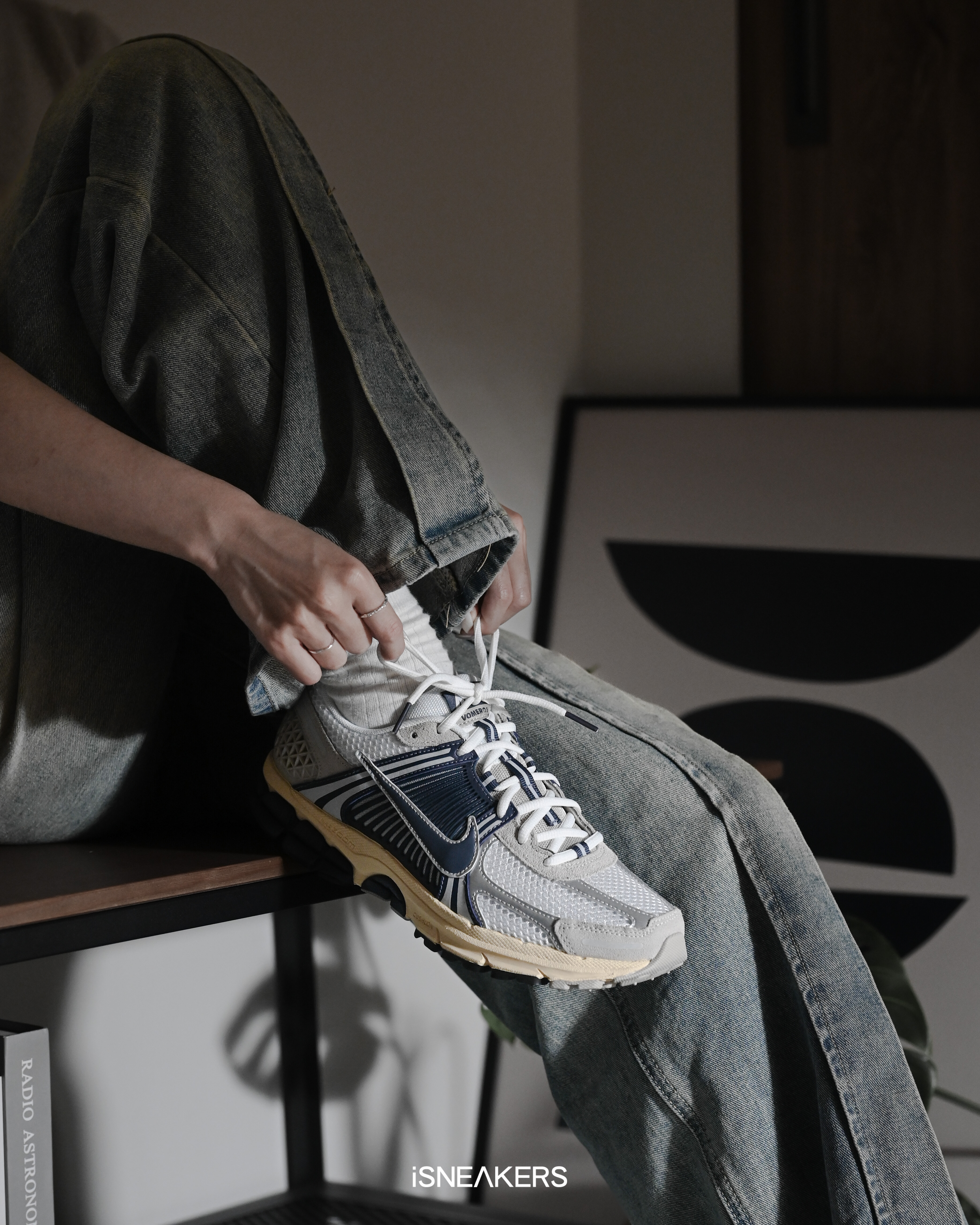 iSNEAKERS｜Nike Zoom Vomero 5 "Thunder Blue" 閃電藍 HF4259-100