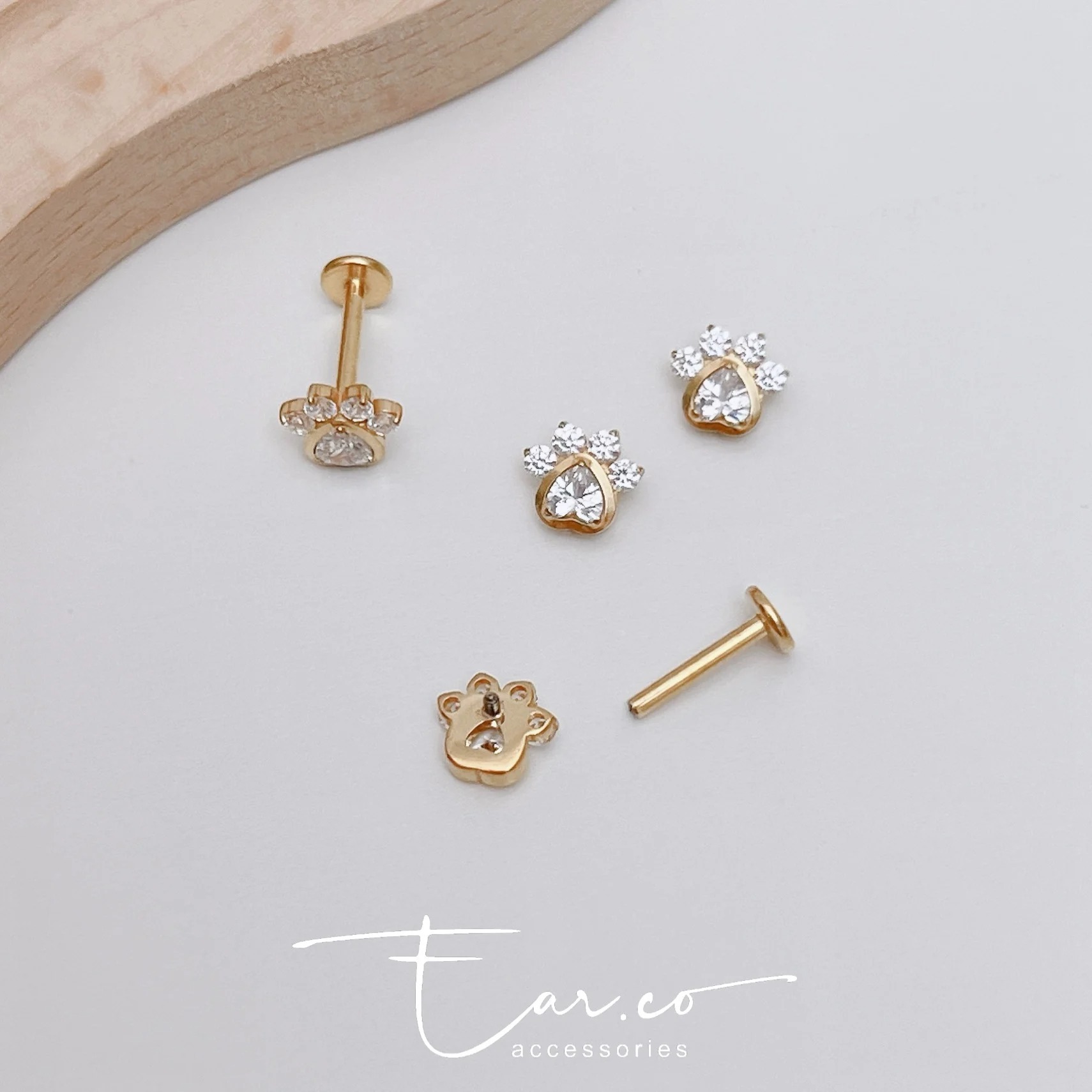 超閃可愛小腳掌平頭耳門/耳珠/耳骨釘 [G23 Titanium]