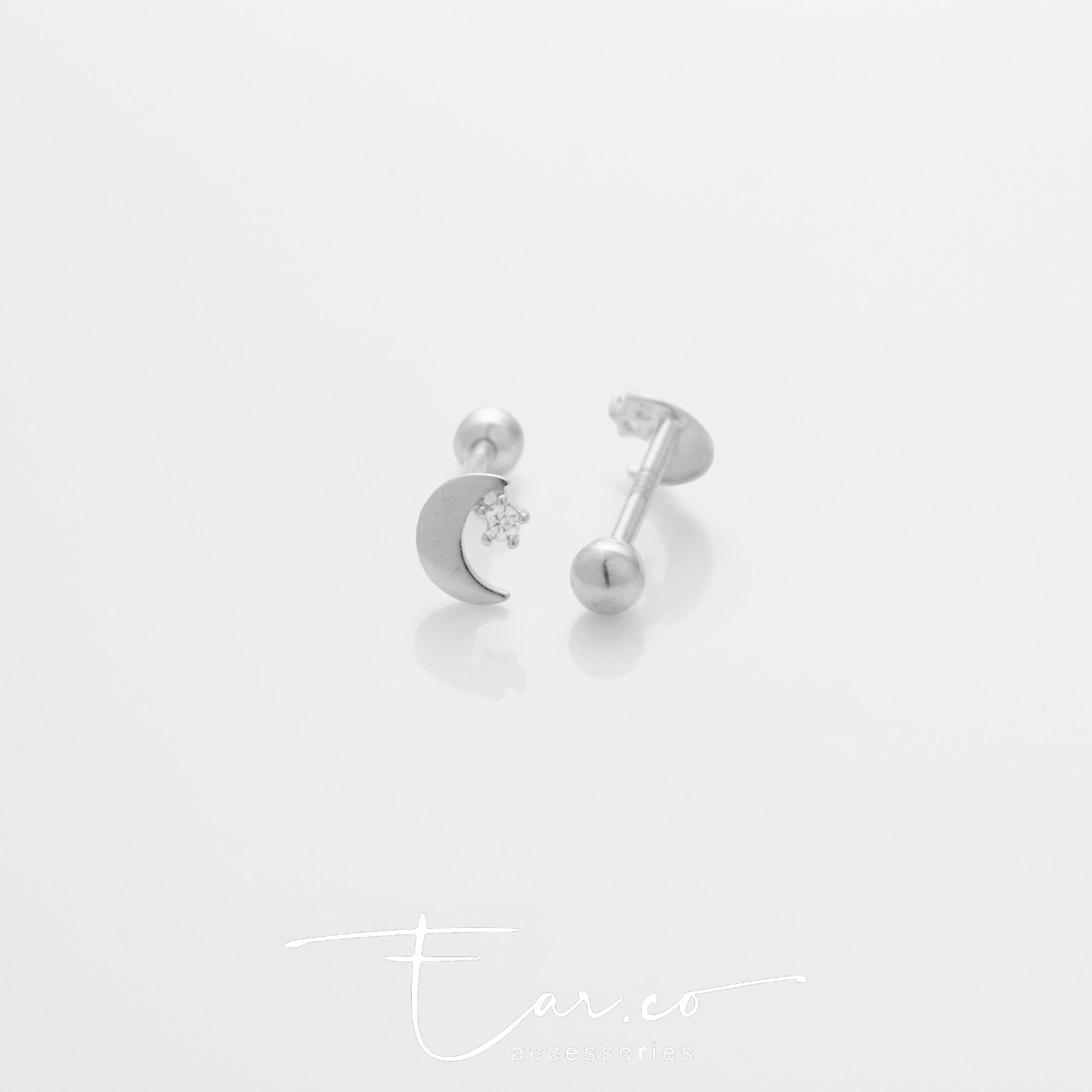 Moon D (單隻) - 14K WHITE SOLID GOLD