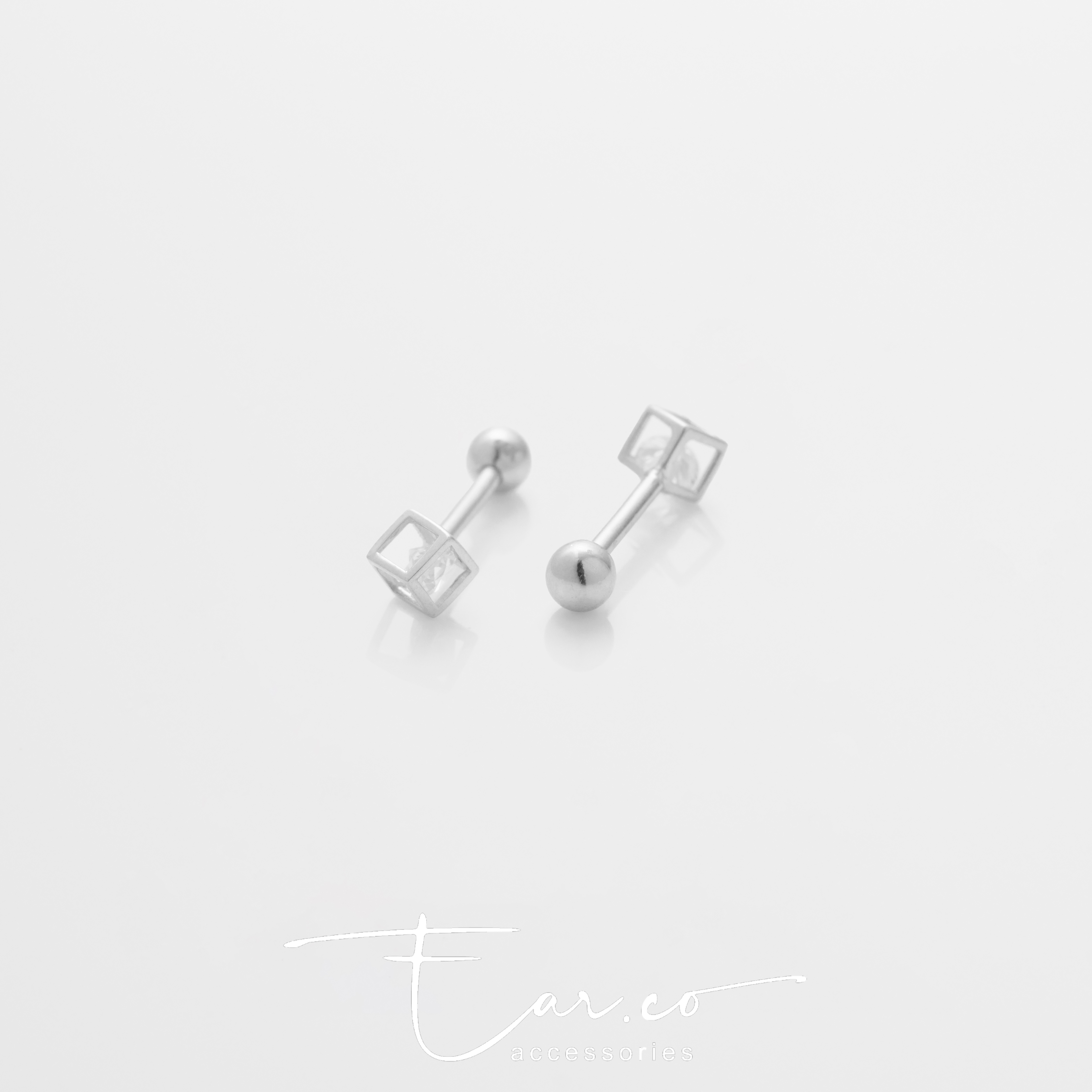 Cube (單隻) - 14K WHITE SOLID GOLD