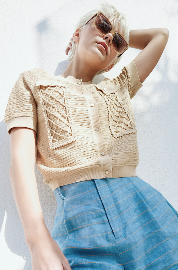 BD10253A1 巴特羅水波舞手鈎織大口袋短毛衫