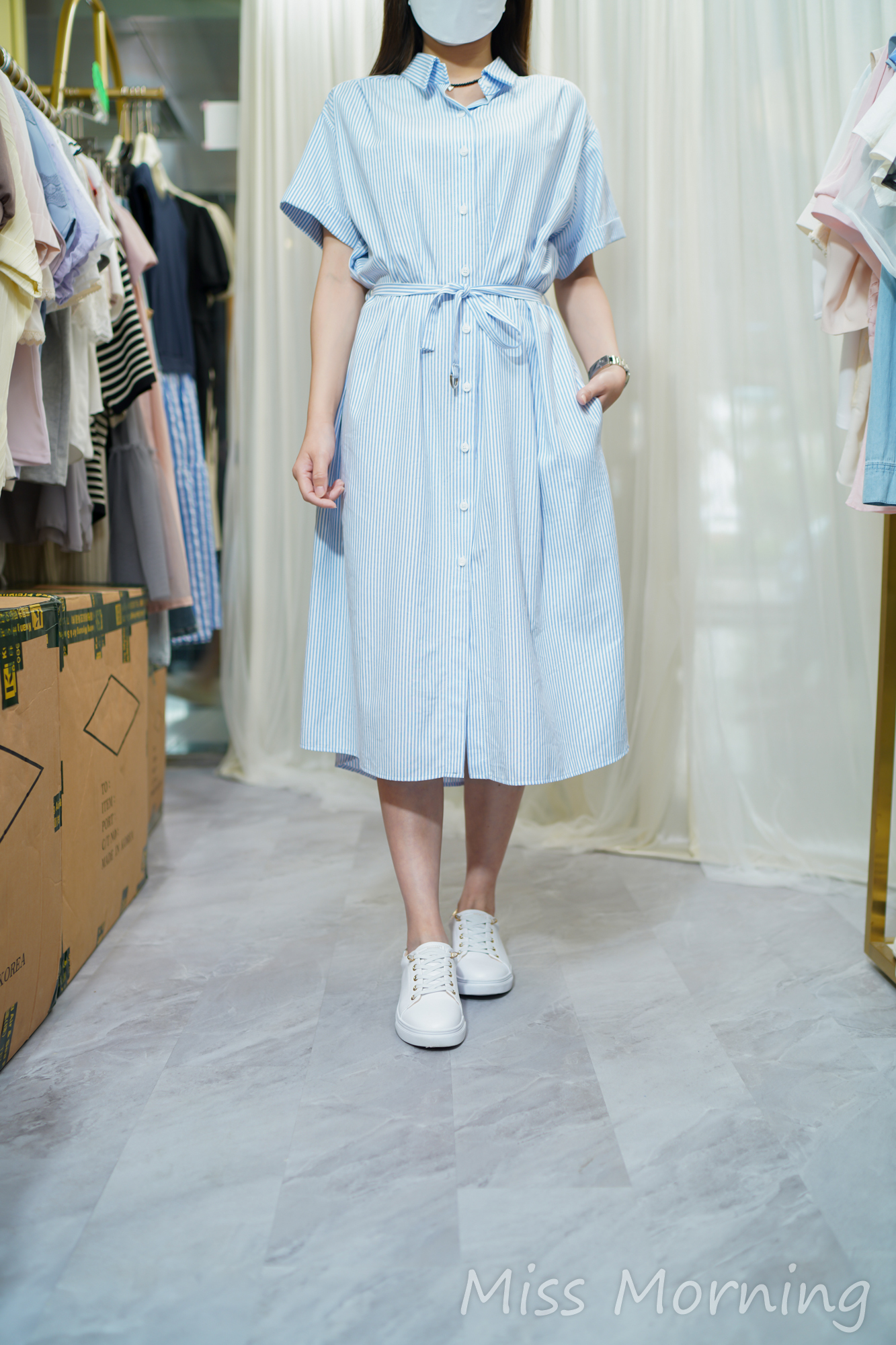 直條子鬆身束腰款連身裙(13835)