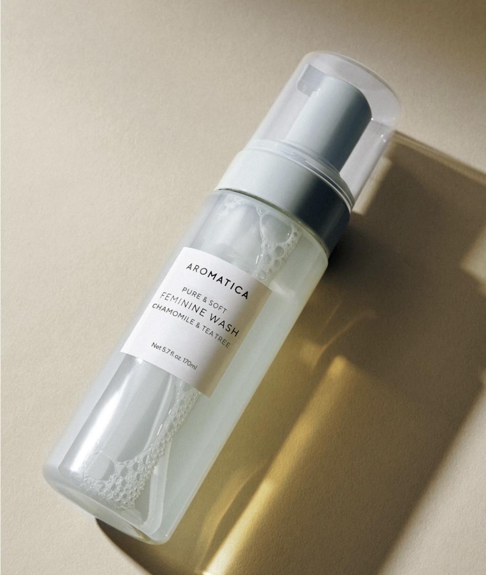 {現貨} AROMATICA PURE & SOFT FEMININE WASH CHAMOMILE & TEA TREE 170ML