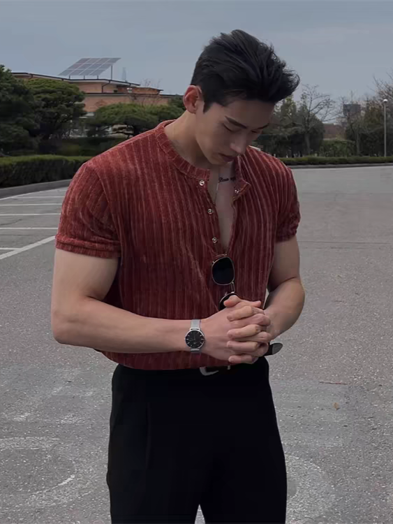 天鵝絨亨利領短袖上衣