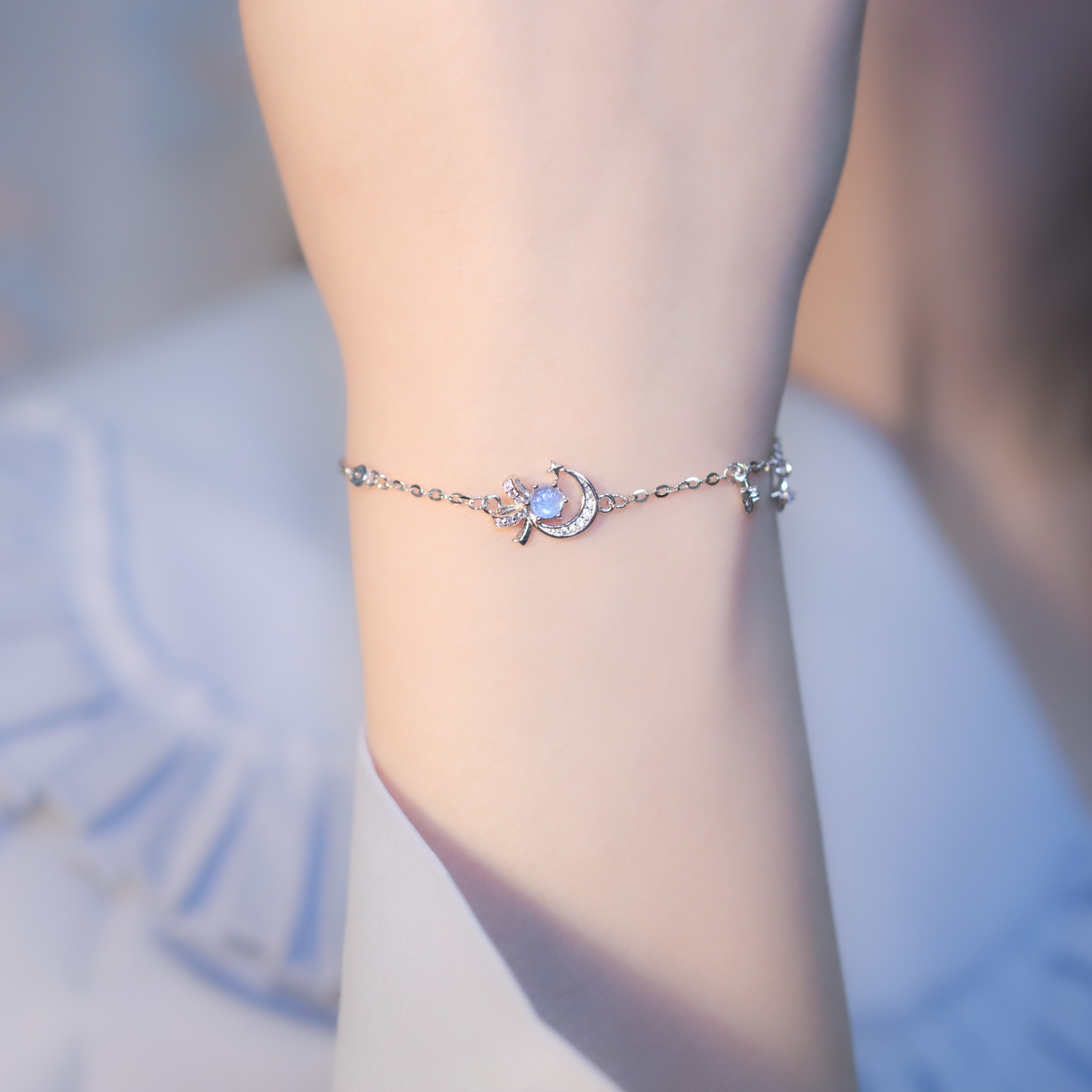 | 925純銀・白金・ 琉璃 | 星漫蝴蝶結手鏈 | BR1045 |