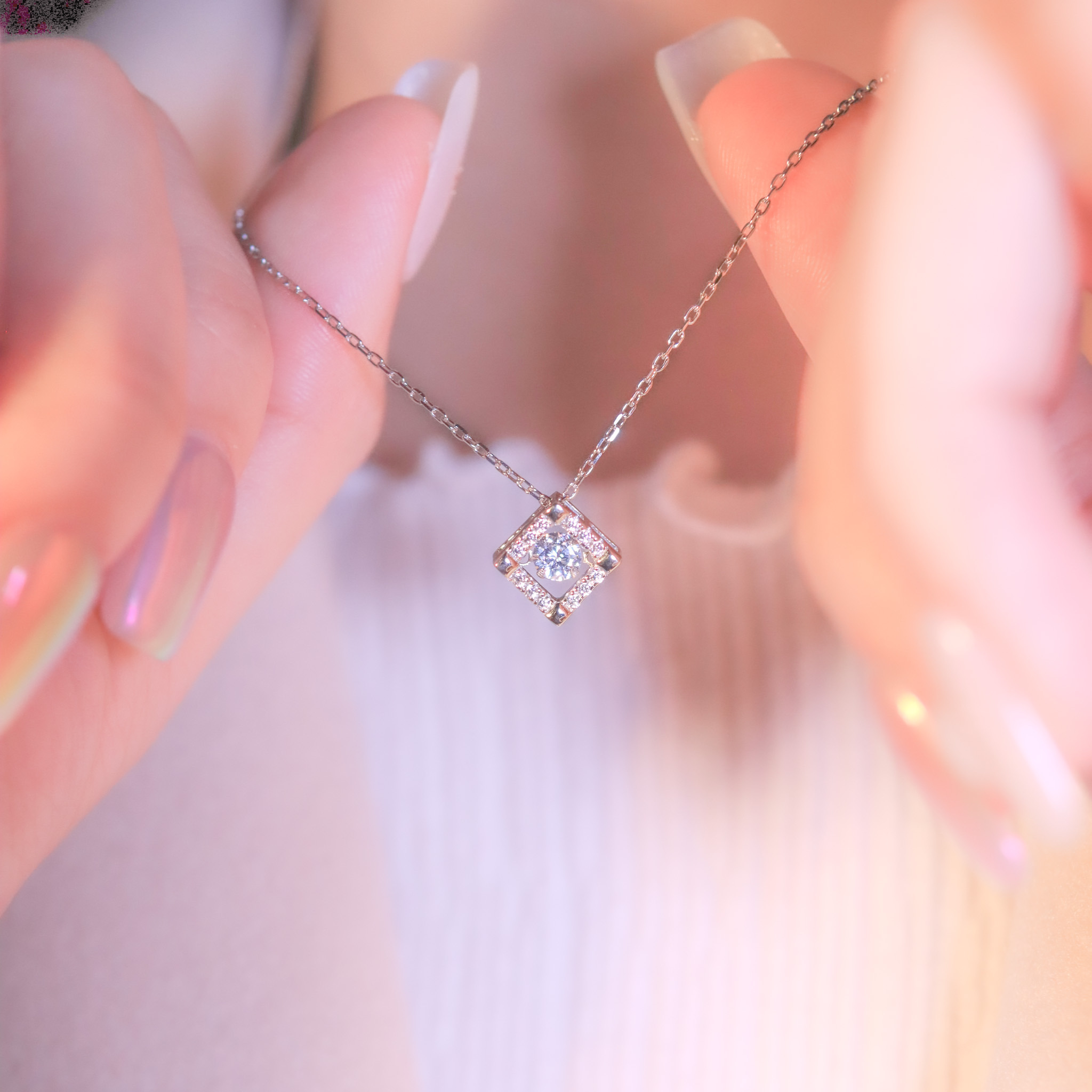 | 925 Silver・White Gold | Dancing Lasting Sweet Necklace | NE1093 |