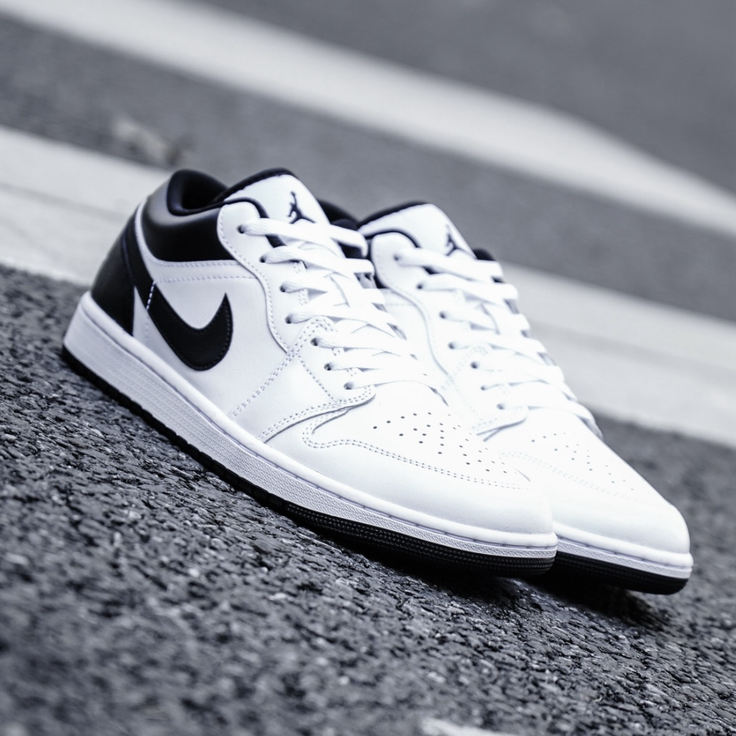 AJ1 陰陽 ホワイト NIKE AIR JORDAN1 陰陽 AIR JORDAN 1 Mid AJ1 陰陽 ホワイト NIKE AIR JORDAN1 陰陽 AIR JORDAN 1 Mid