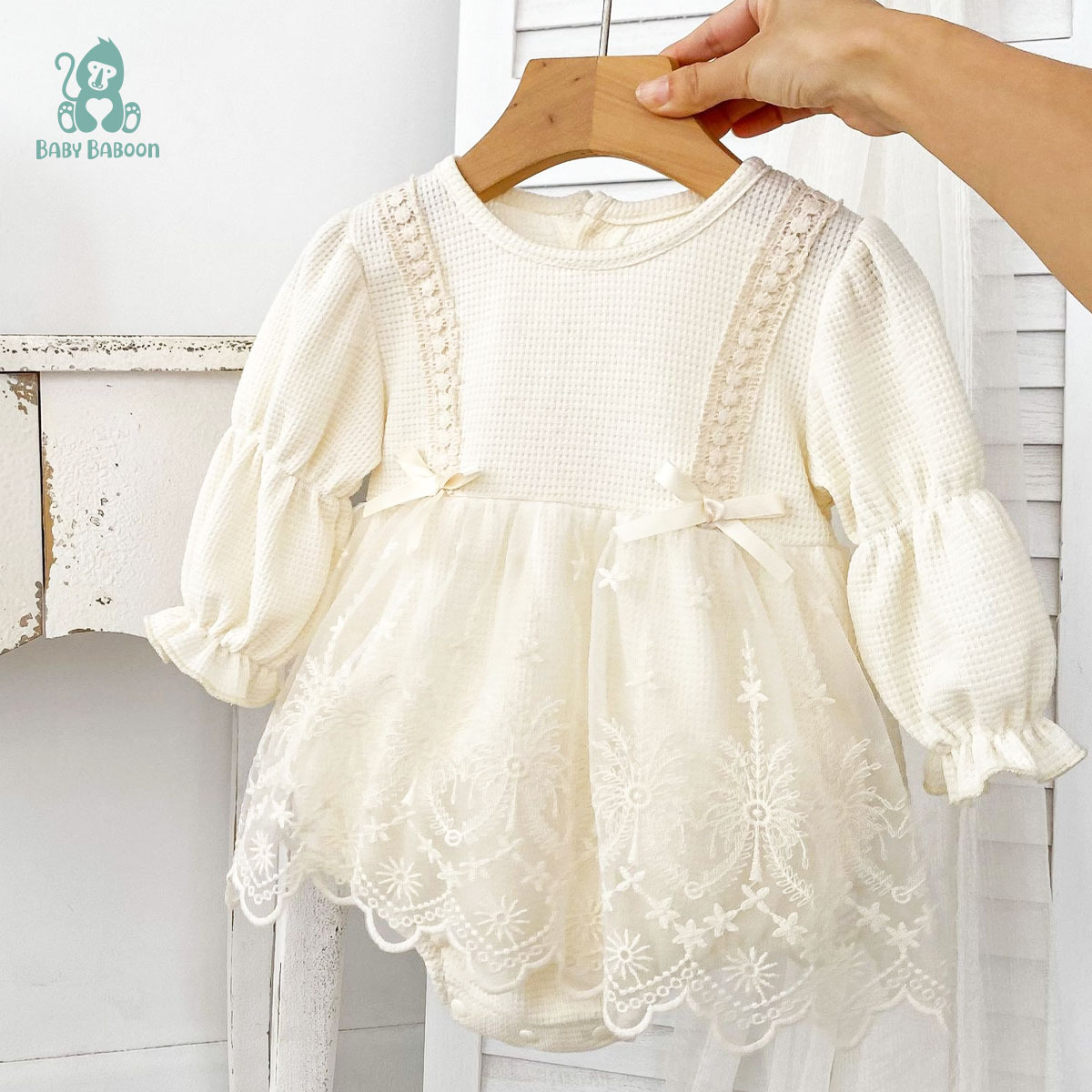 米色宮廷風蕾絲包屁裙