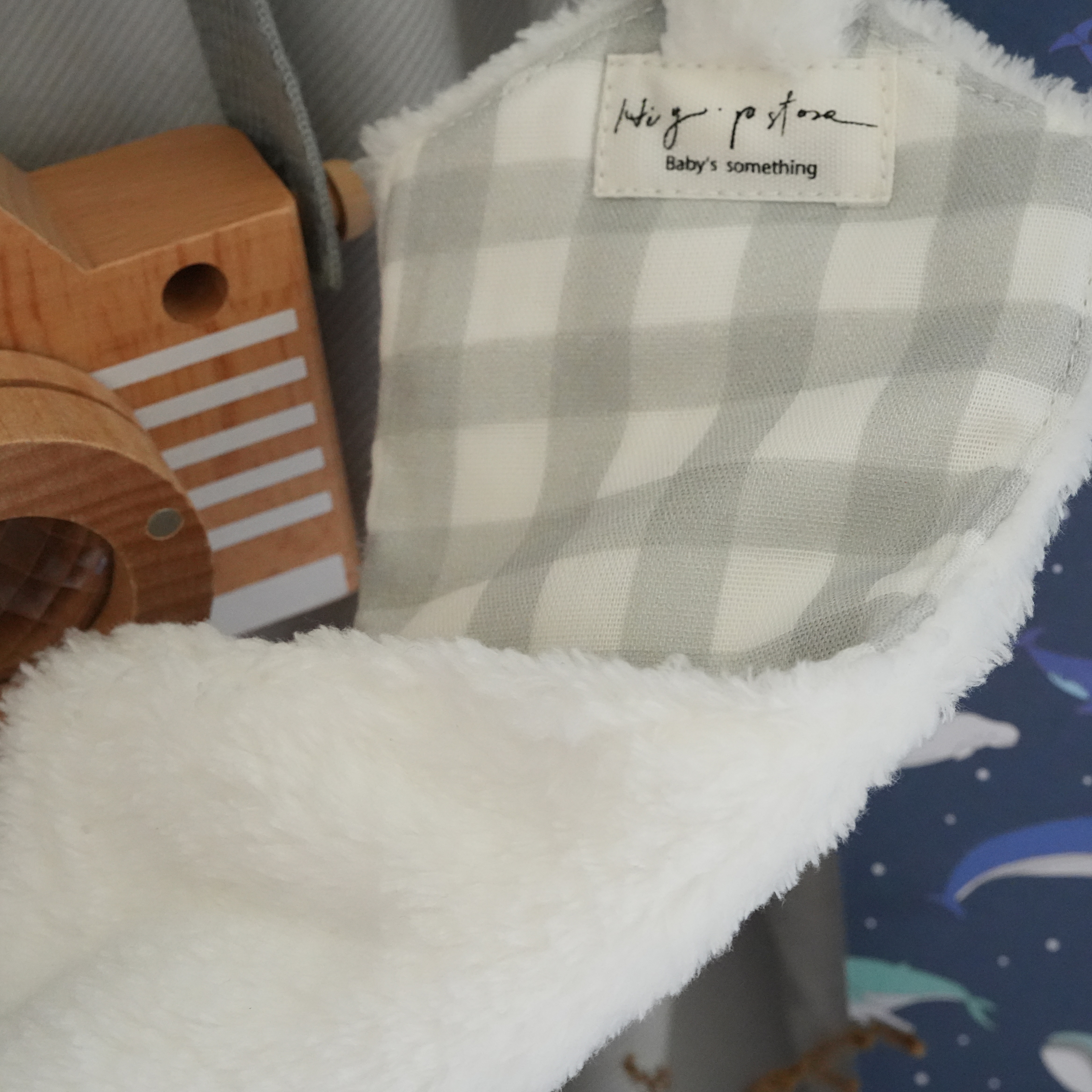 Hi Y.P store-手作手帕夾-獨家設計-銀灰格紋