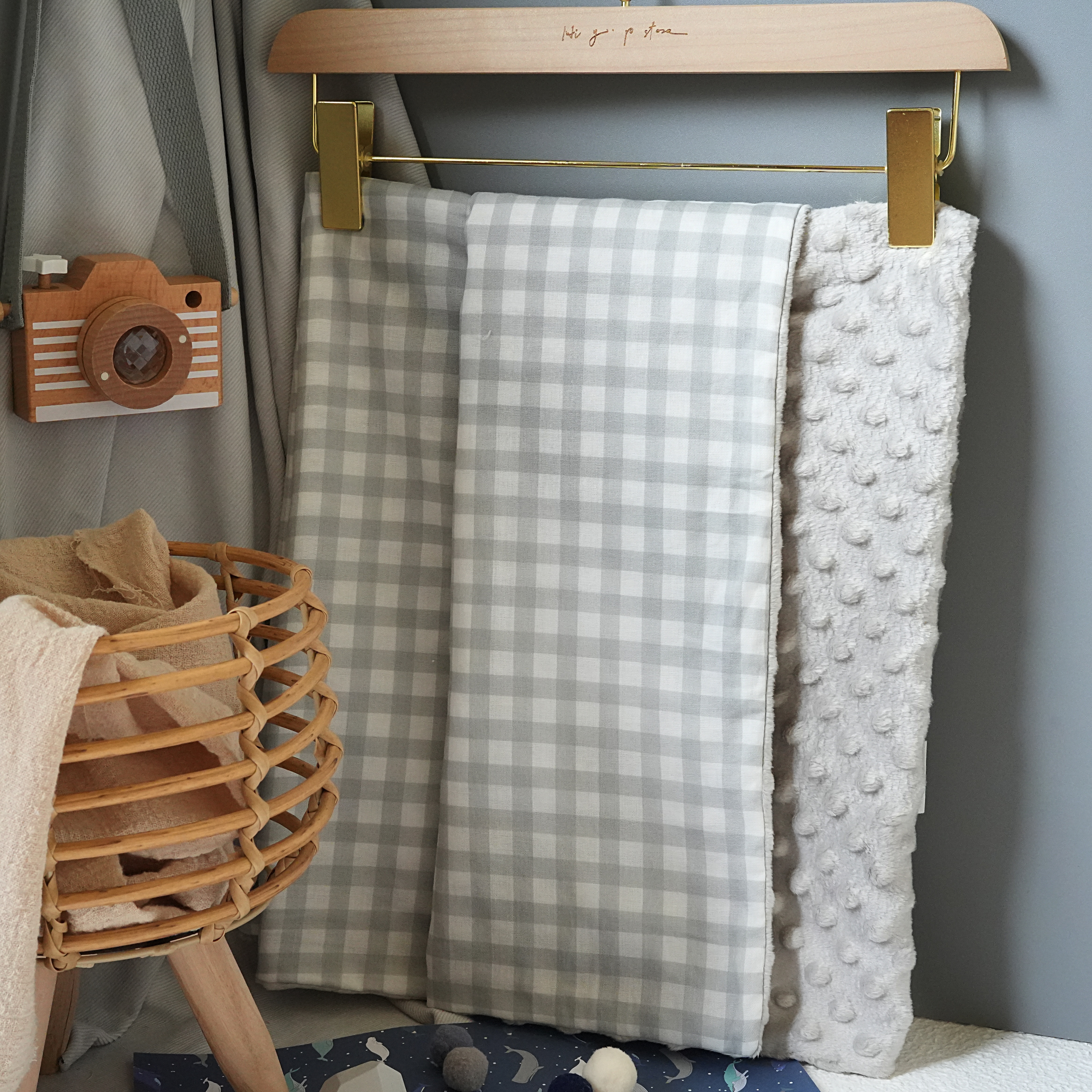 Hi Y.P store-舒眠毯-獨家設計款-銀灰格紋