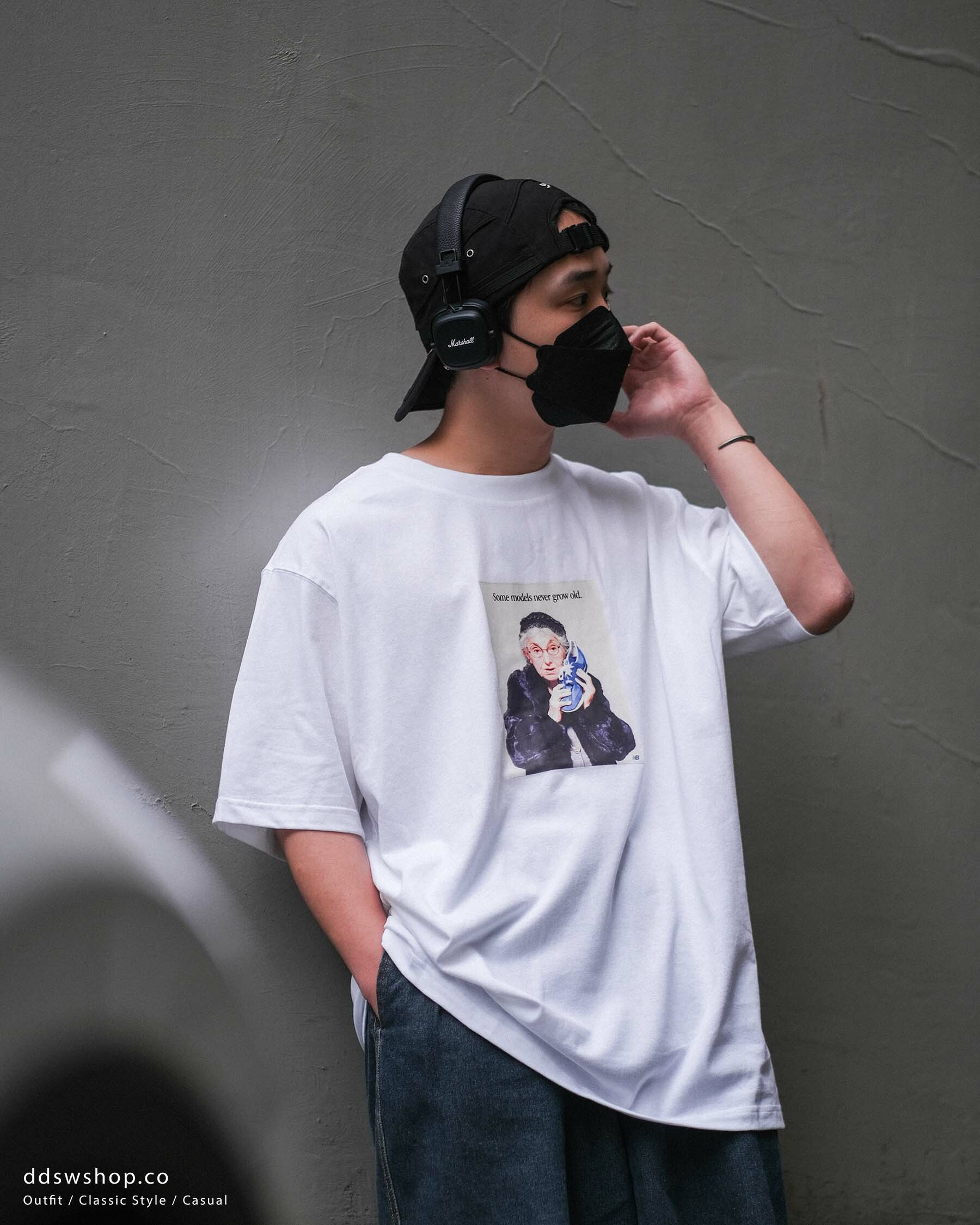 New Balance Athletics Never Age 胸前大圖款 短袖