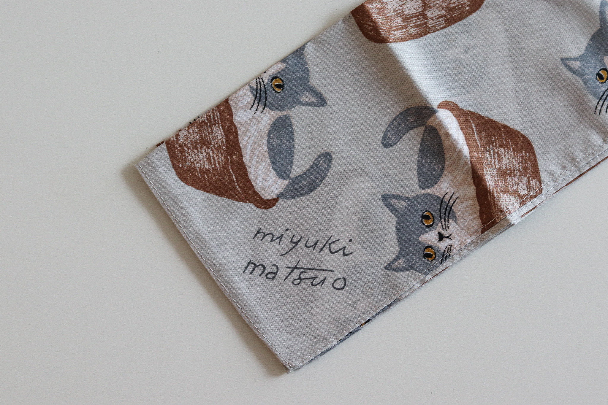 松尾美雪 貓咪插畫 方巾