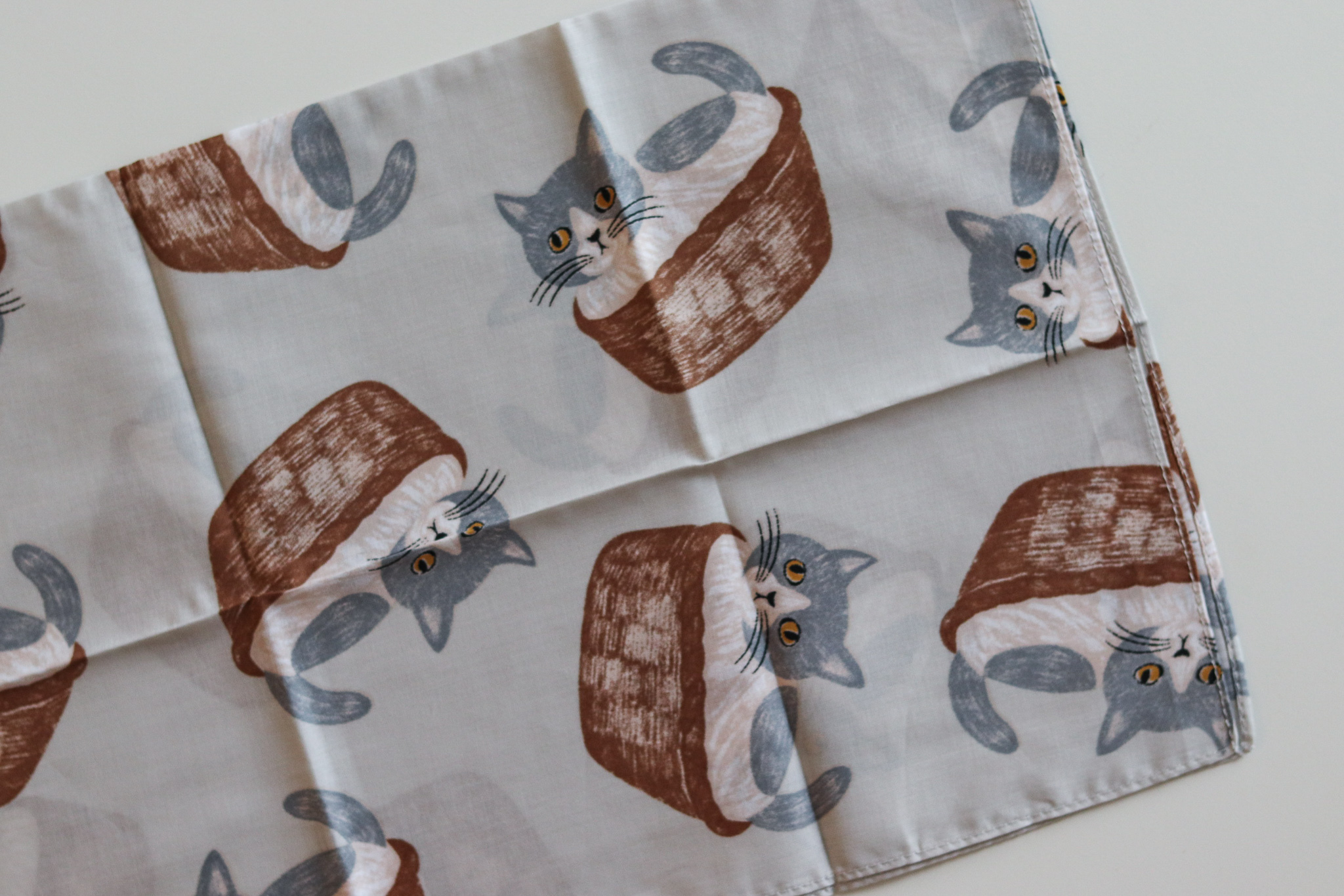 松尾美雪 貓咪插畫 方巾