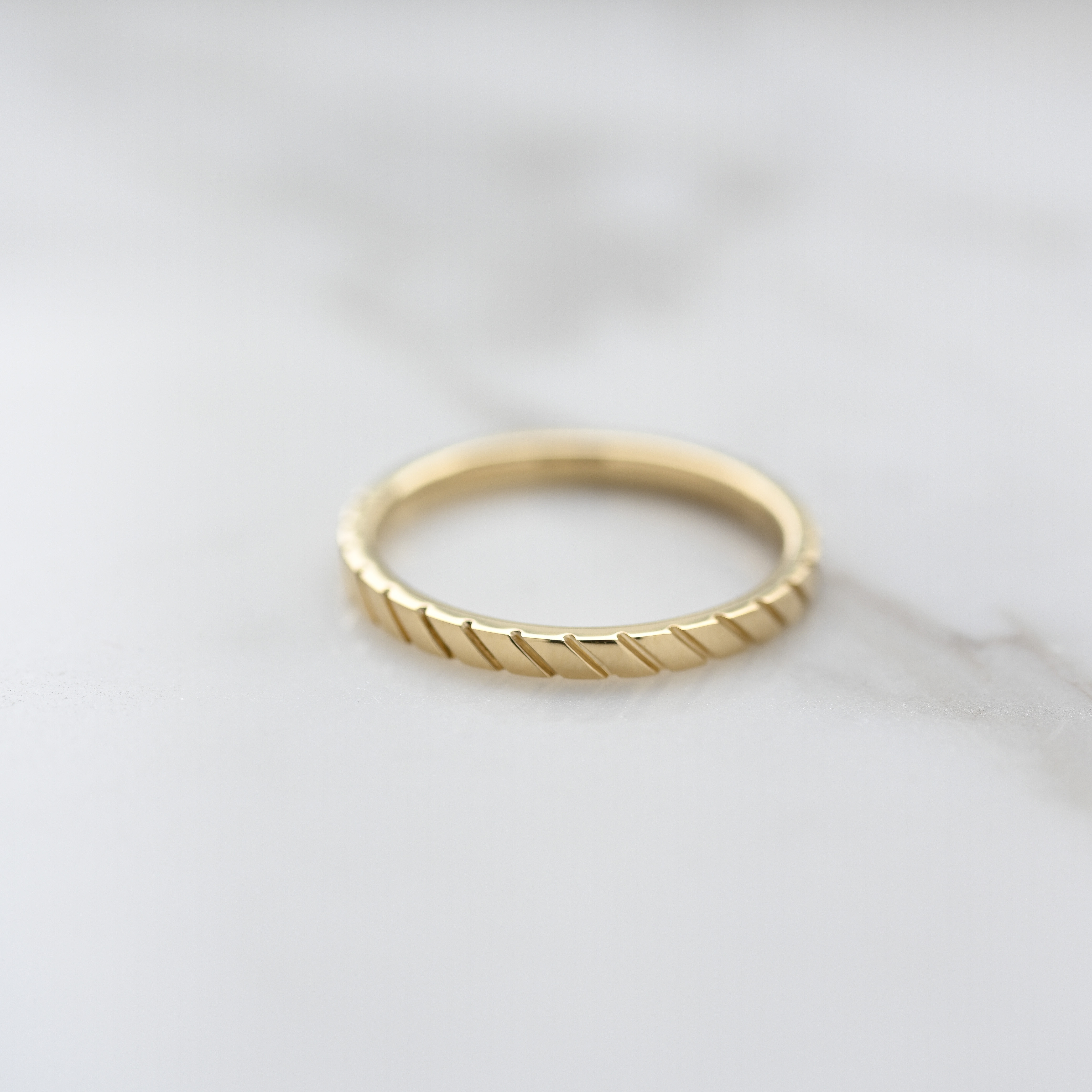 18K Godia Plain Gold Ring