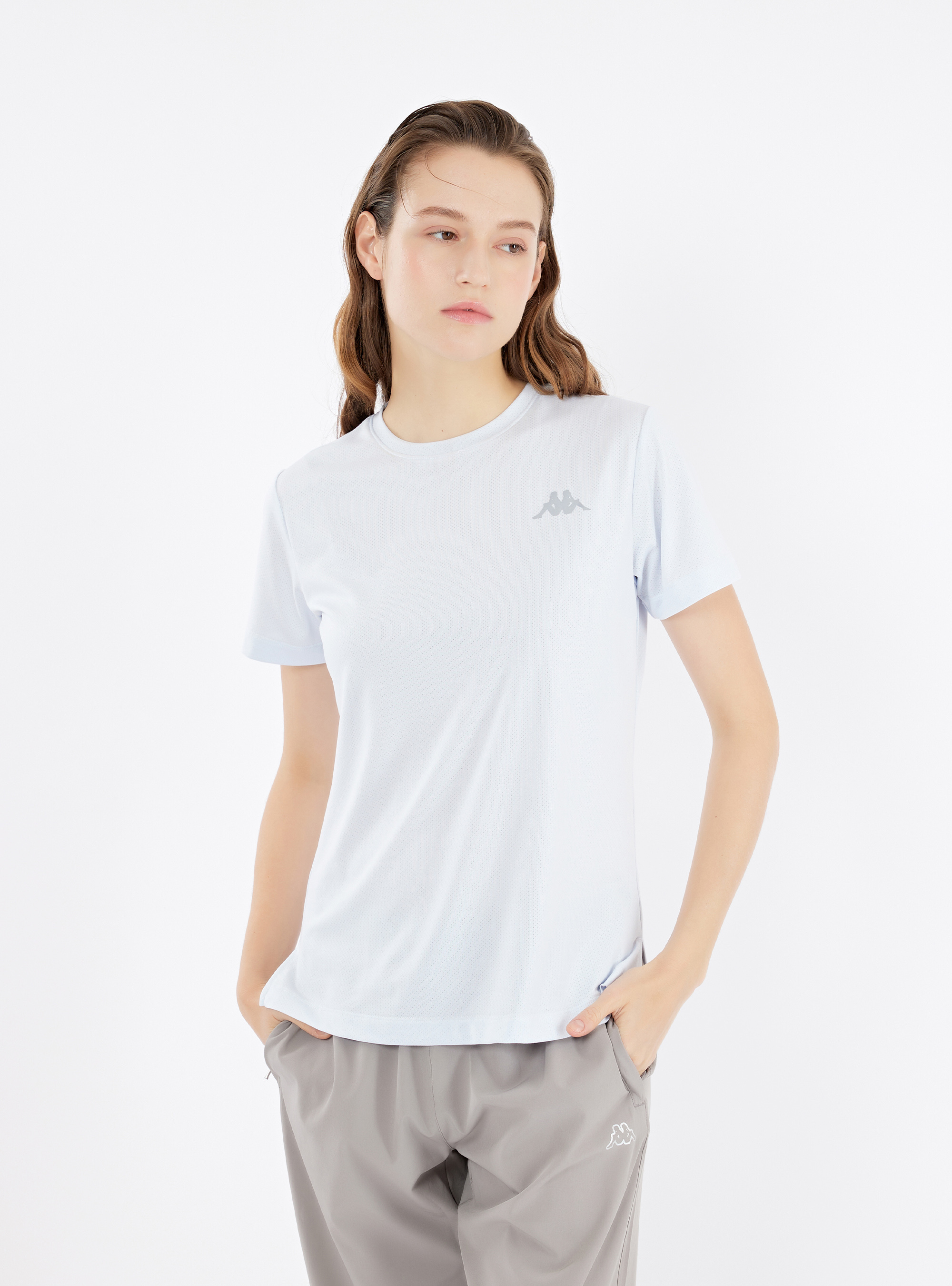 女款 吸濕排汗下擺開岔圓領T-Shirt