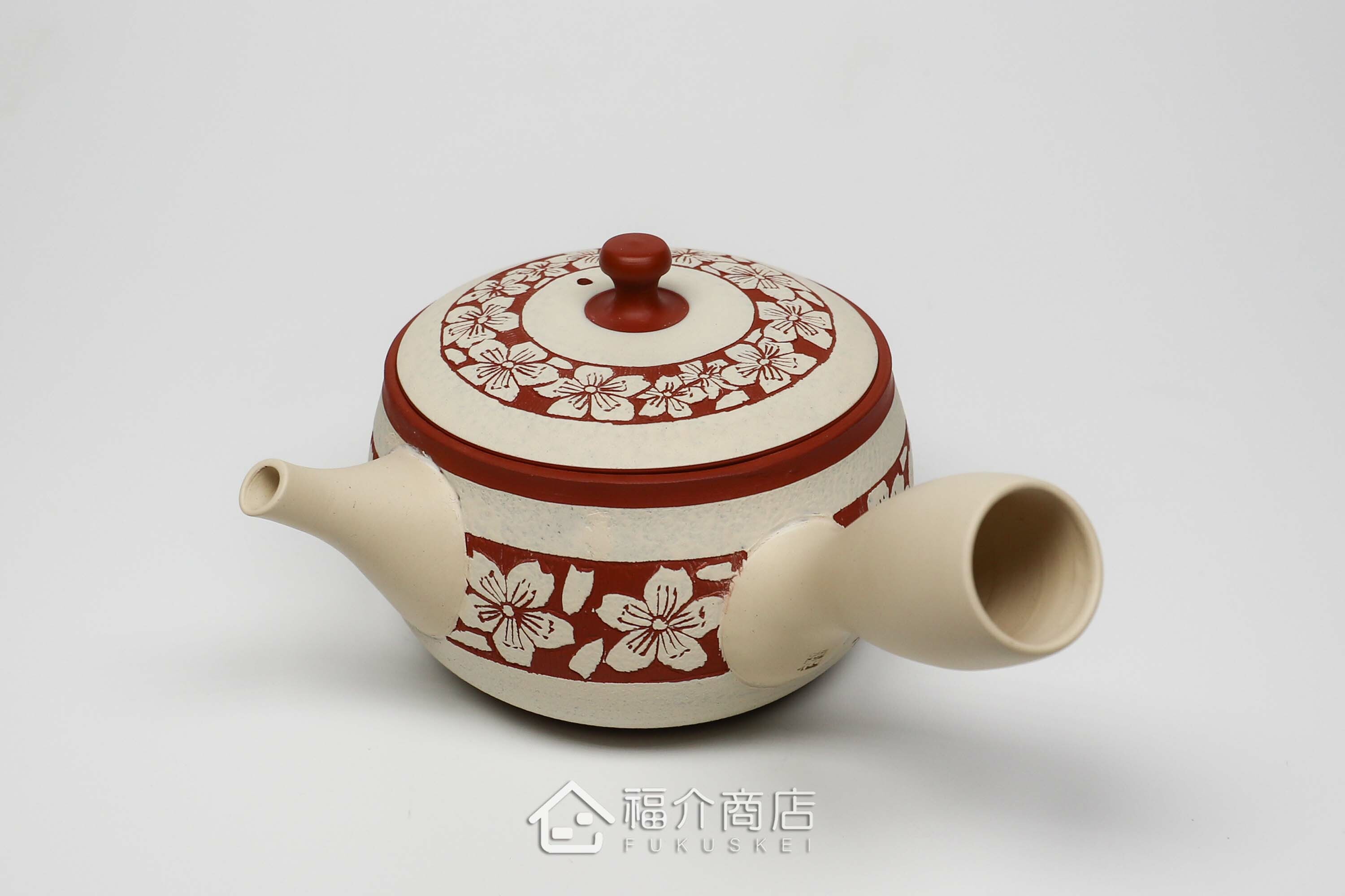 泡茶用的日本陶瓷茶壺