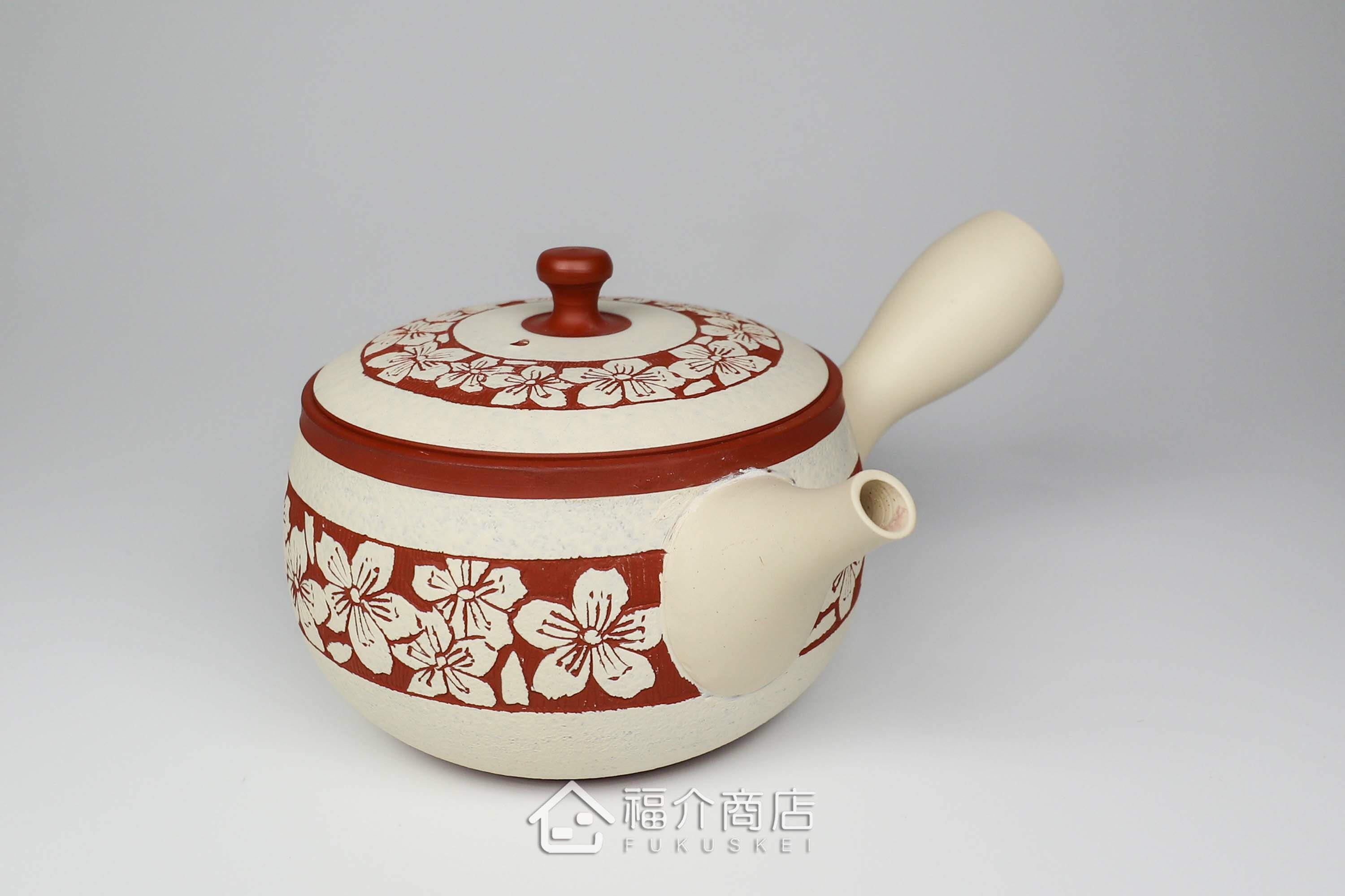 泡茶用的日本陶瓷茶壺