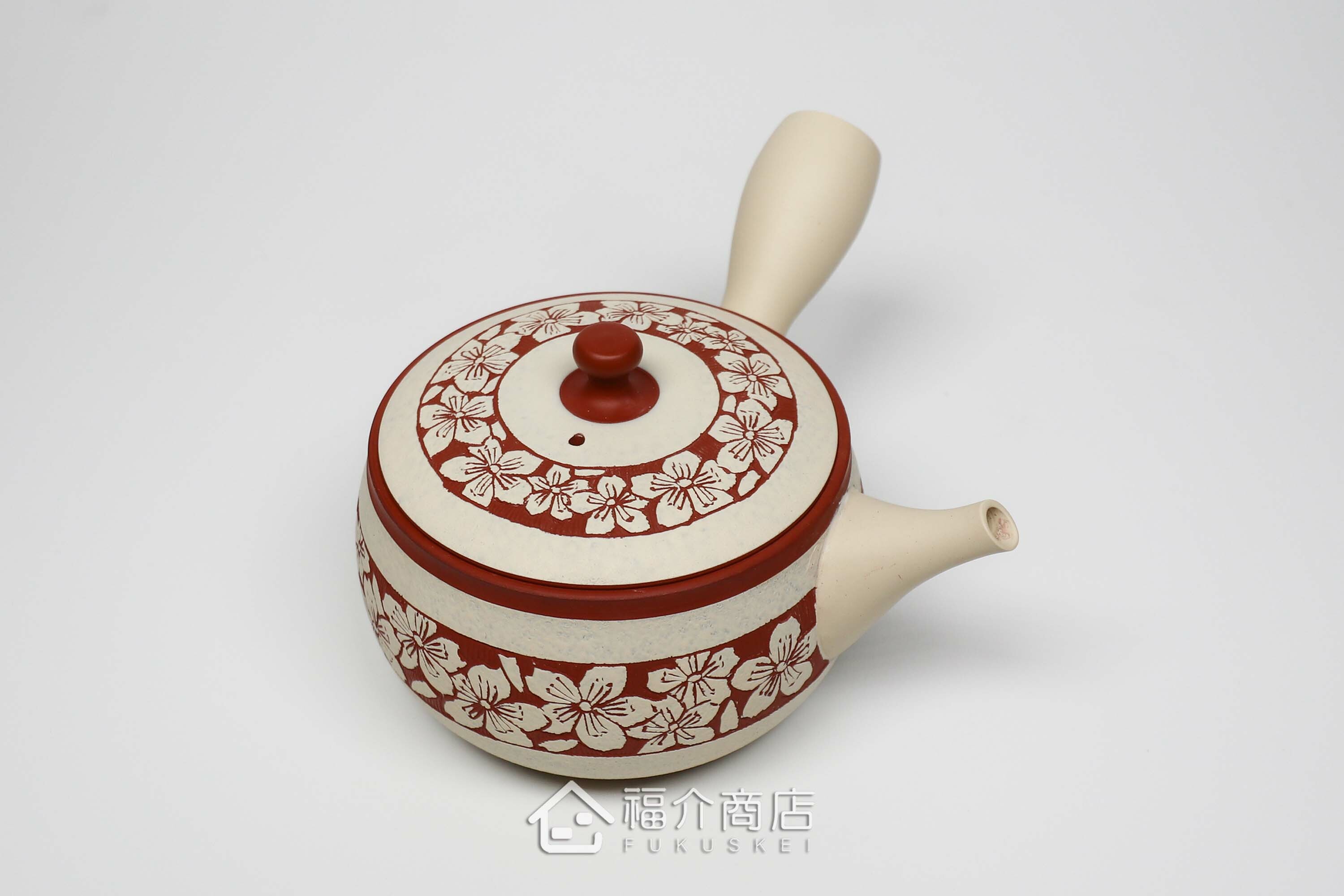 泡茶用的日本陶瓷茶壺