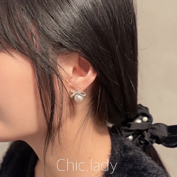 Earrings | 芭蕾珍珠