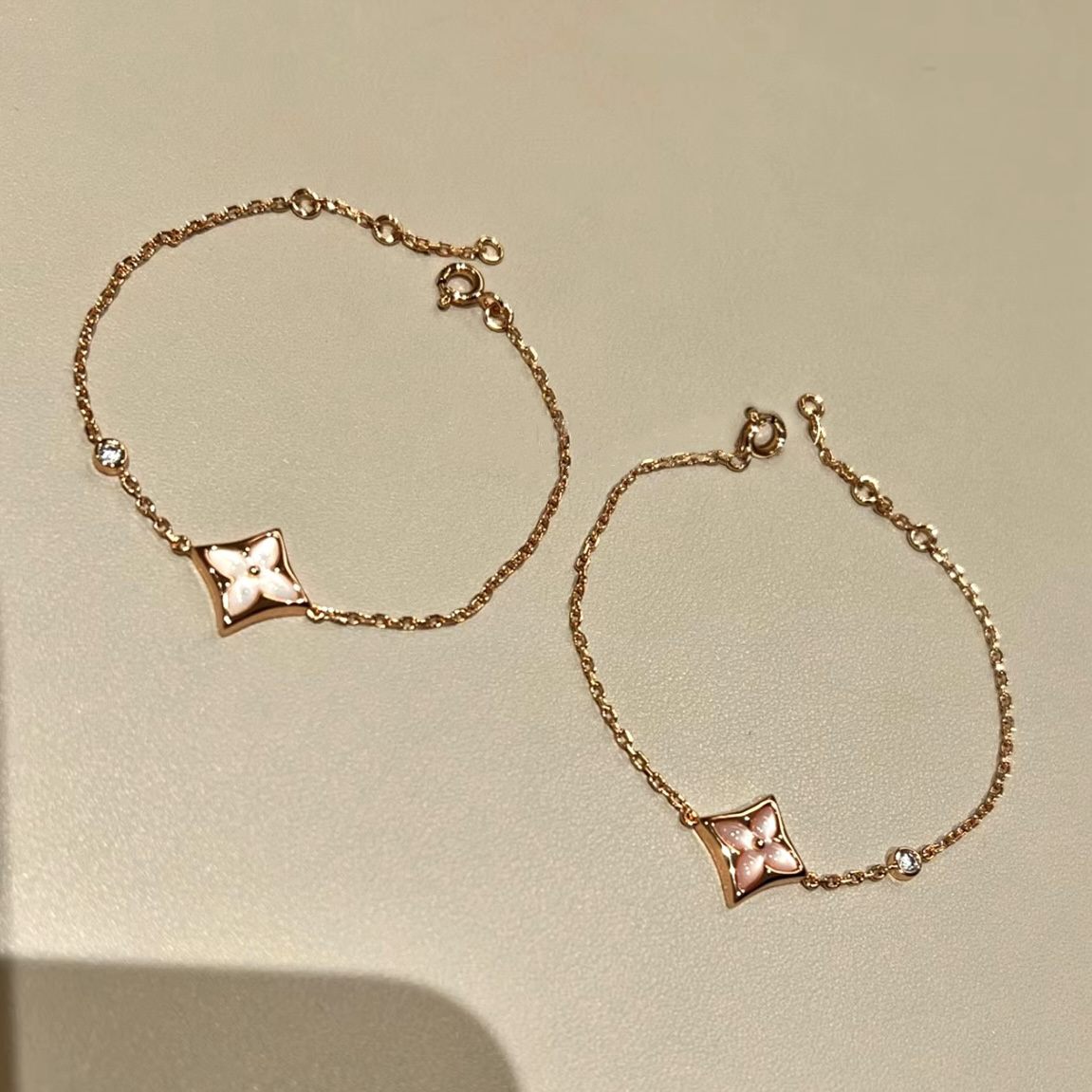 18k菱白玉貝神仙老花”經典單花高奢定製手鍊