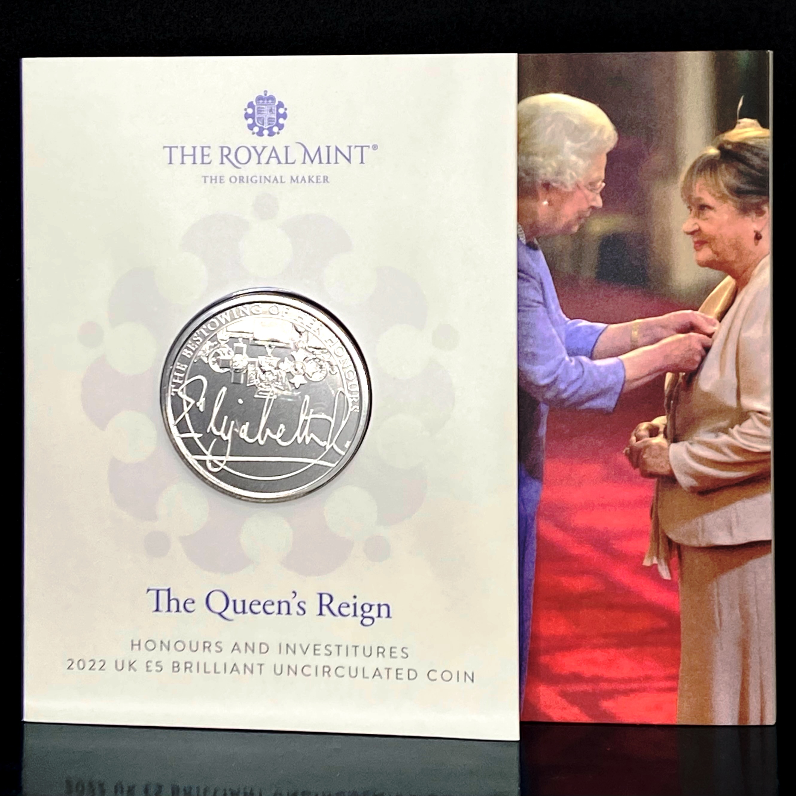 英國2022伊麗莎白女王5鎊簽名版榮譽和授勛紀念幣