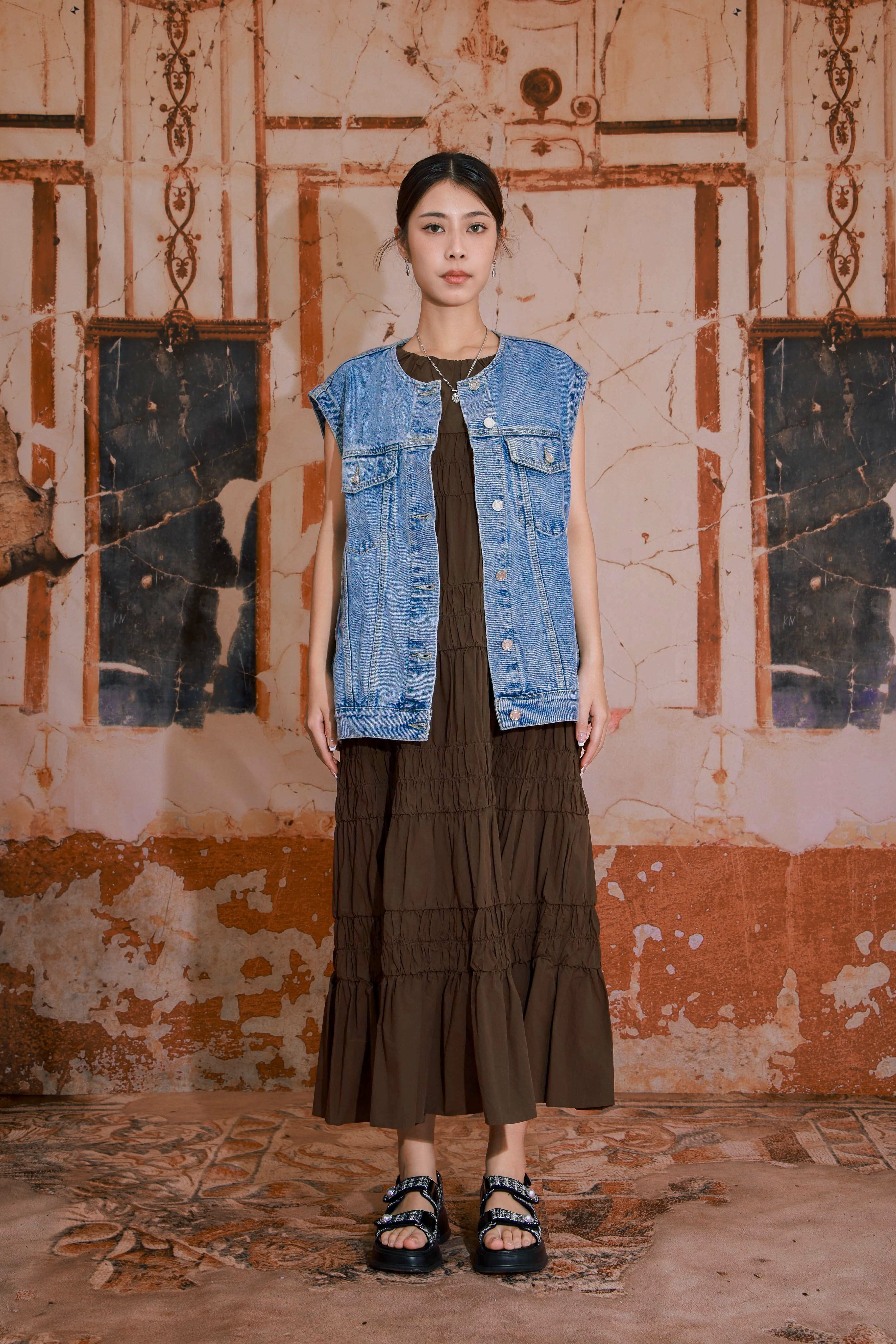 造型 838（背心＋連身裙）