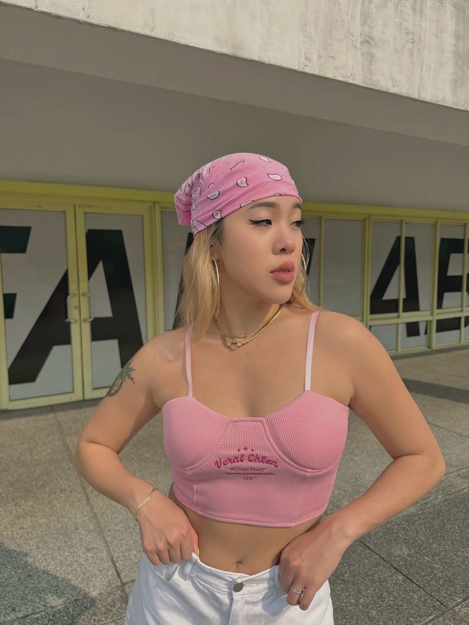 粉Q辣💞電繡馬甲背心