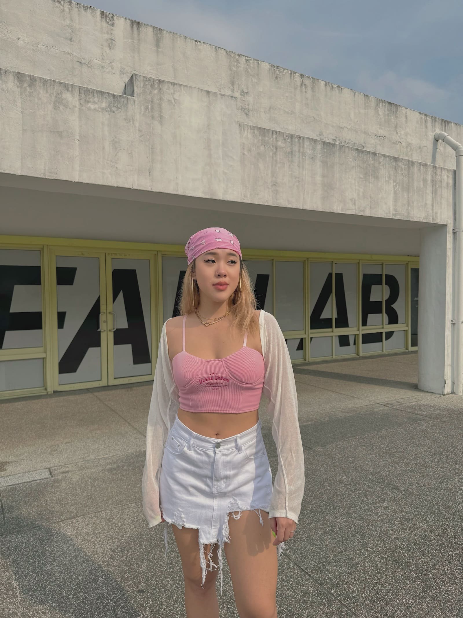 粉Q辣💞電繡馬甲背心